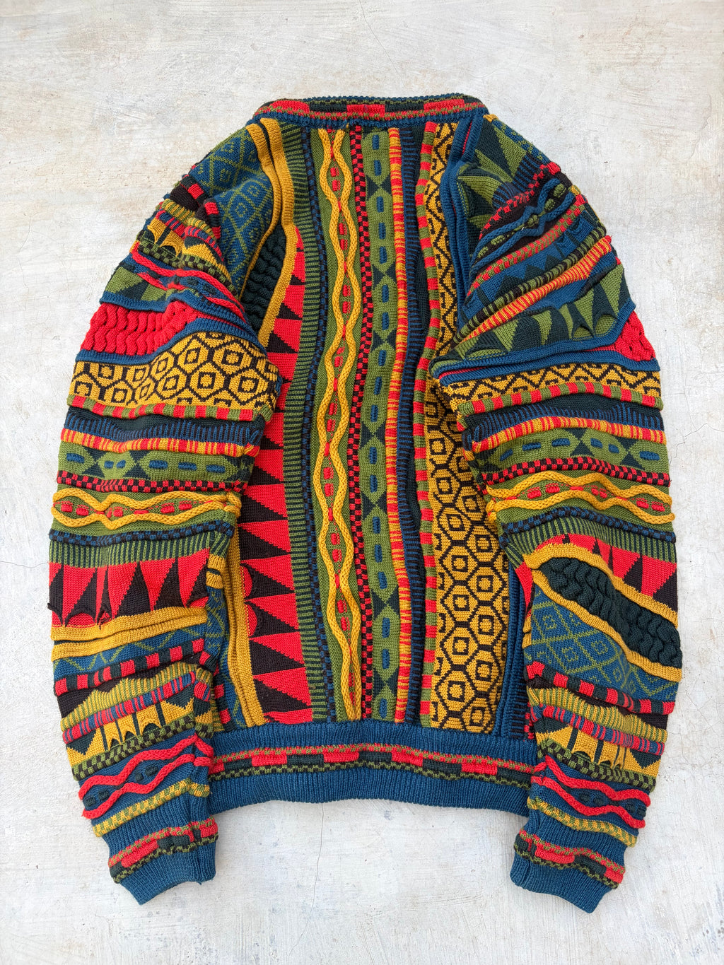 Vintage 90s COOGI Australia 3D Knit Sweater M