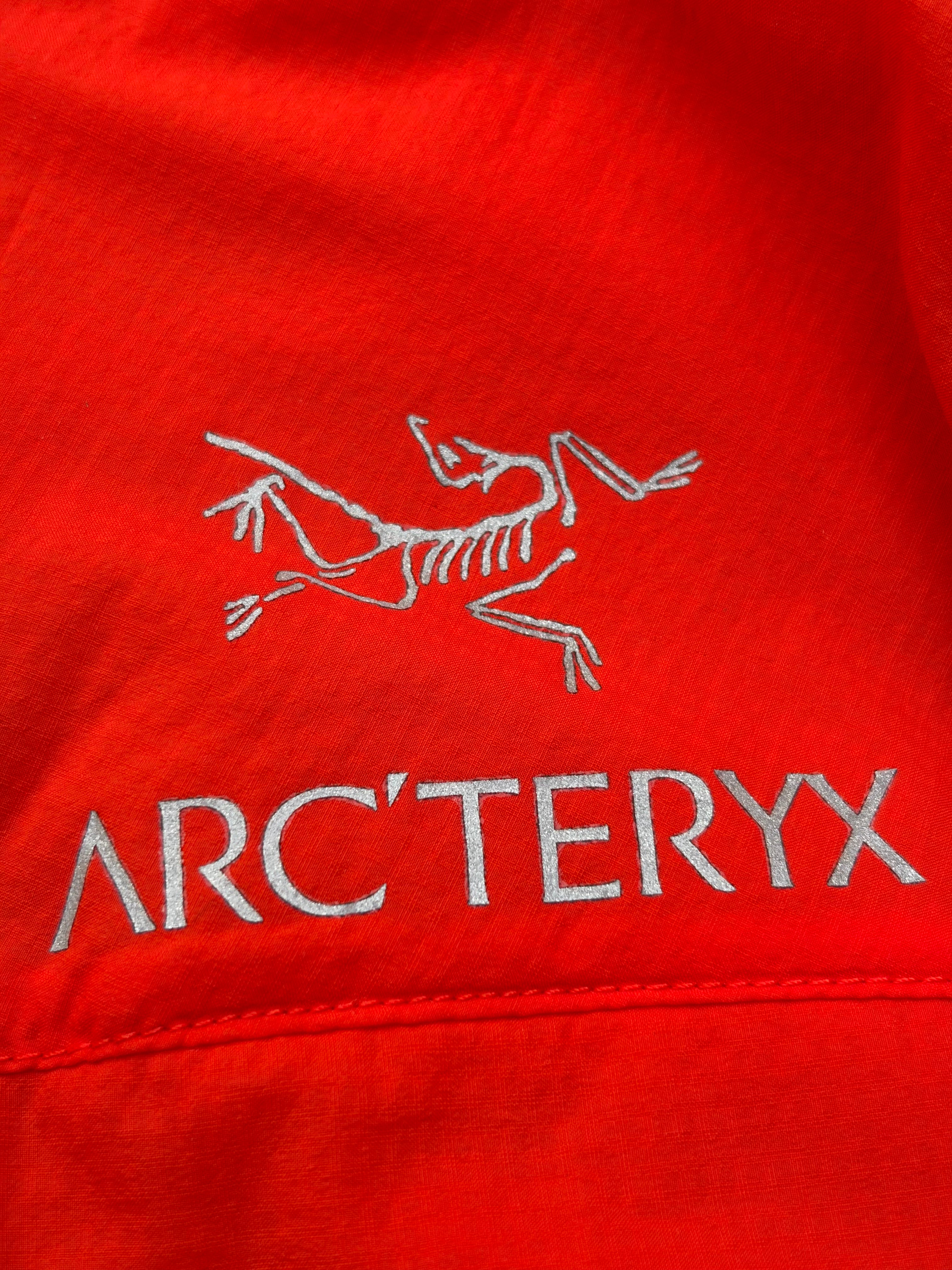 Vintage 00s Arcteryx atom LT Jacket S