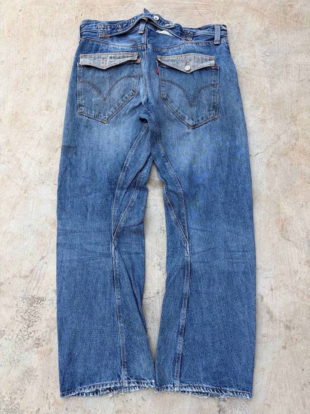 Vintage Levi's Engineered Jeans Buckle Back Distressed Denim Rare 36