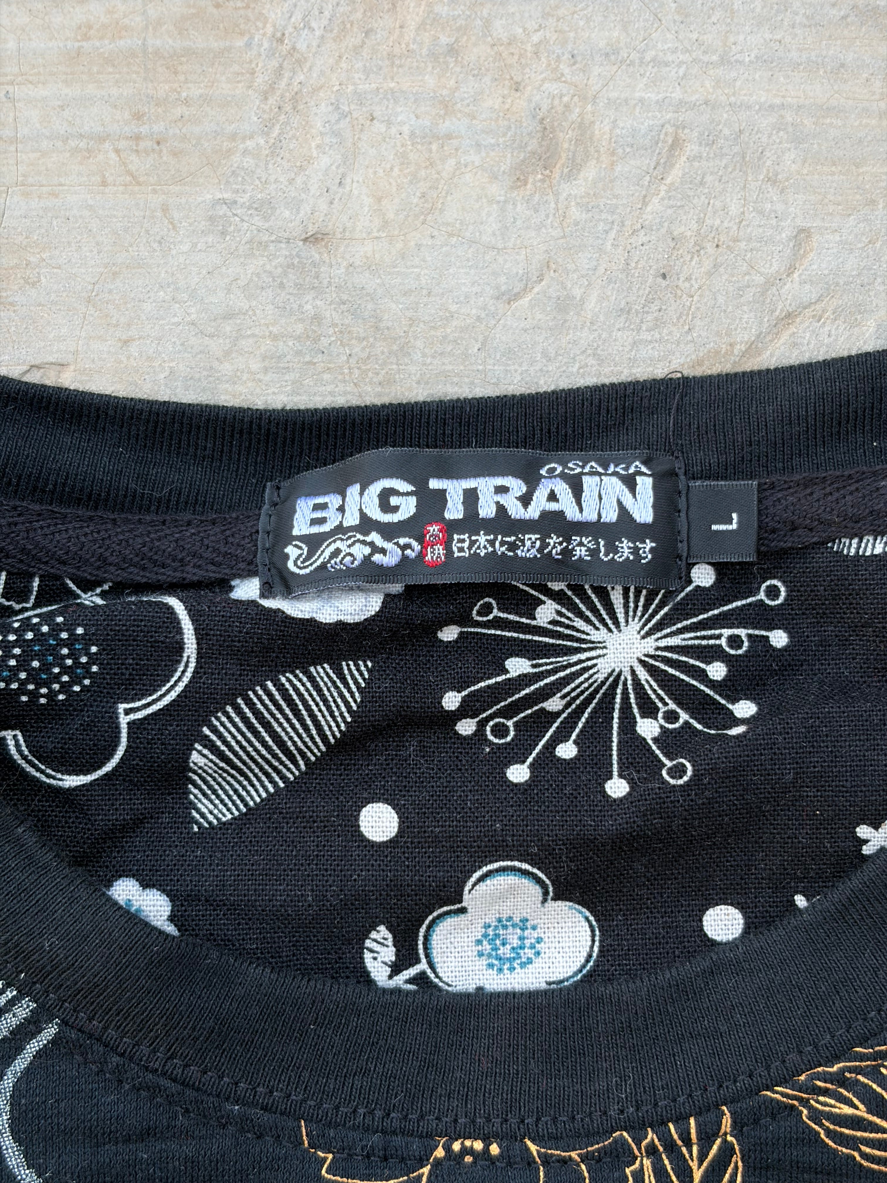 Vintage Big Train Japanese Tiger Graphic Long Sleeve Tee Black Floral Y2K M/L
