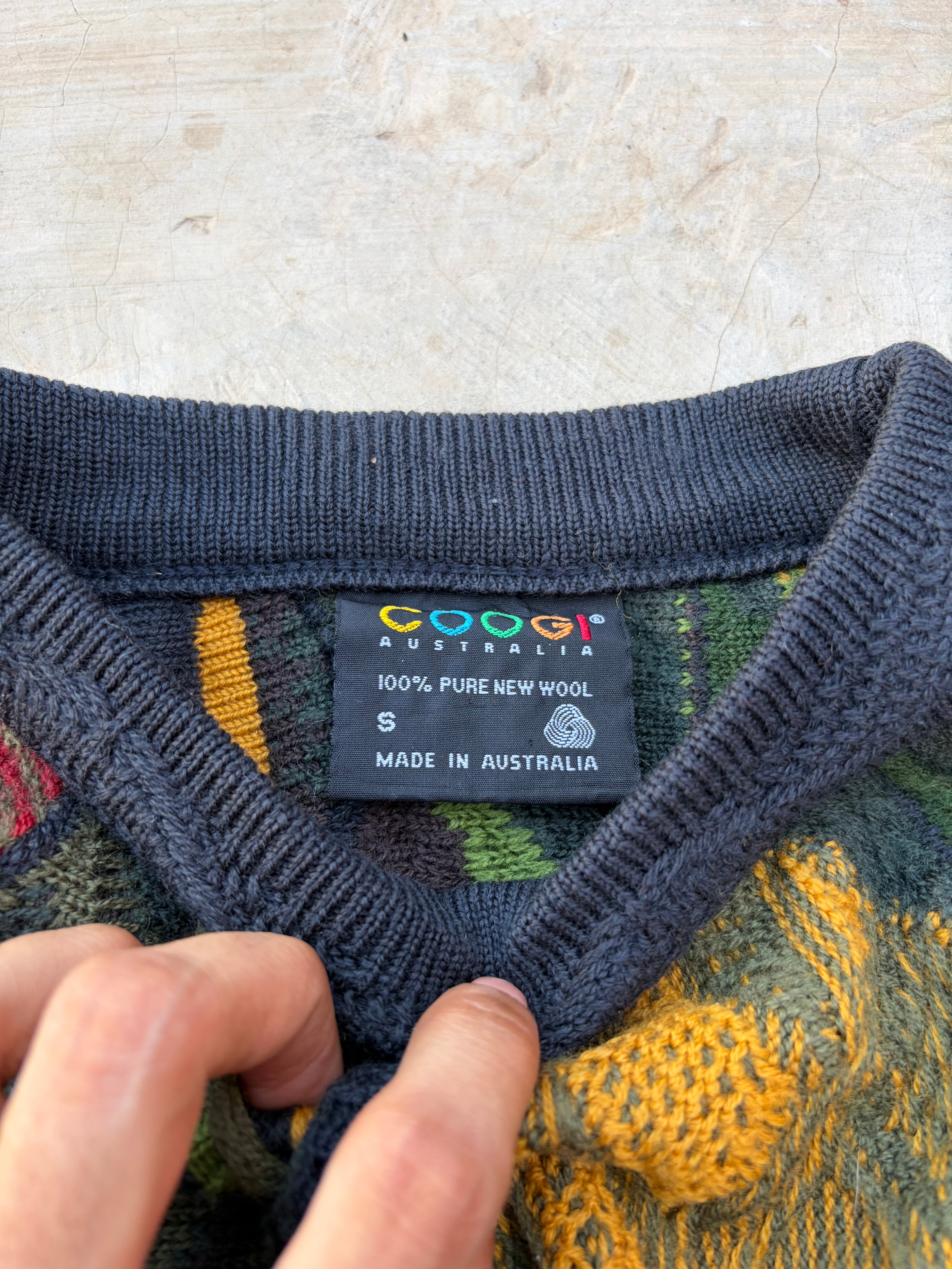 Vintage 90s COOGI Australia 3D Mercerised Cotton Knit Sweater S