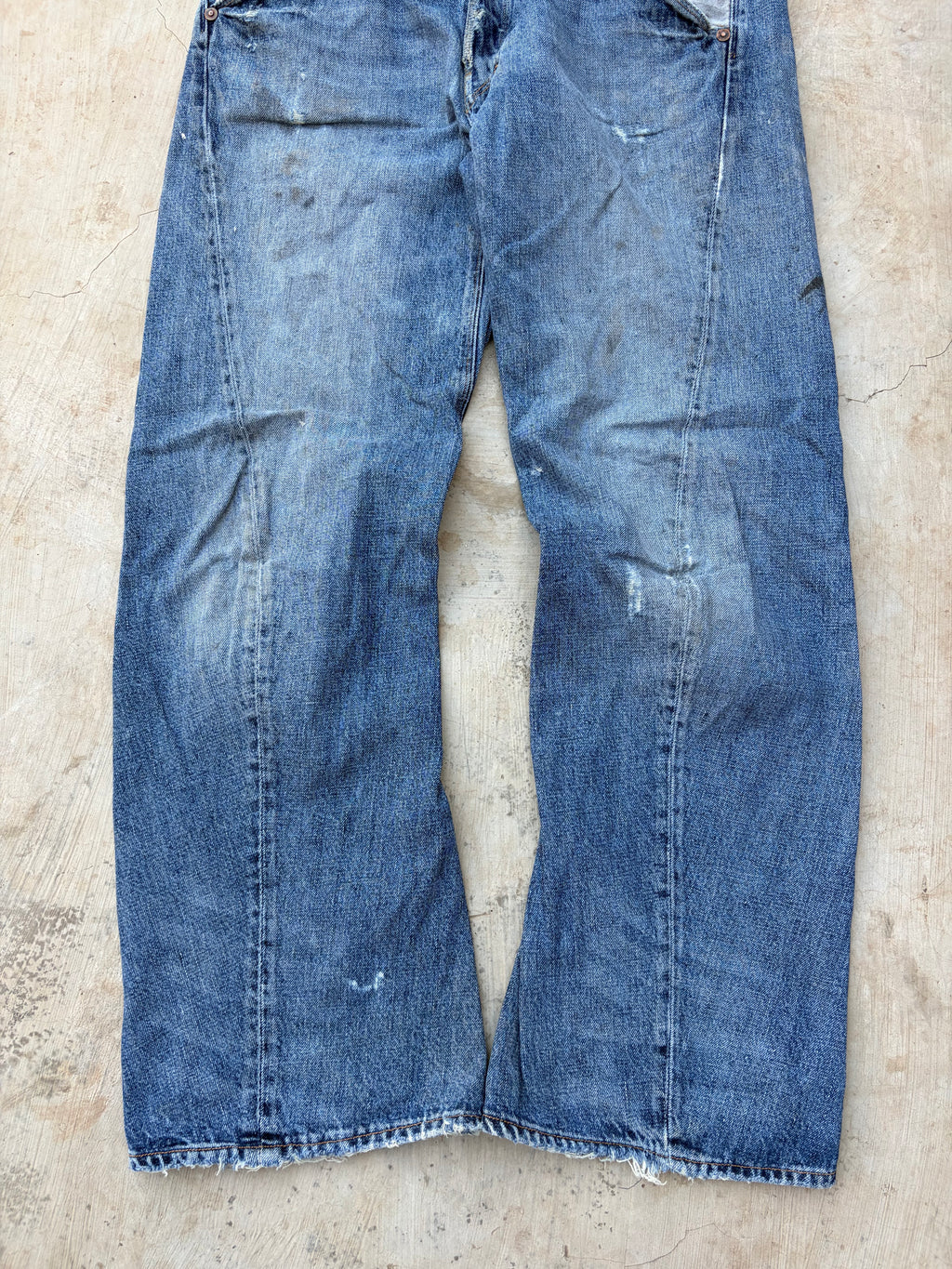 Vintage Levi's Engineered Jeans Buckle Back Distressed Denim Rare 36