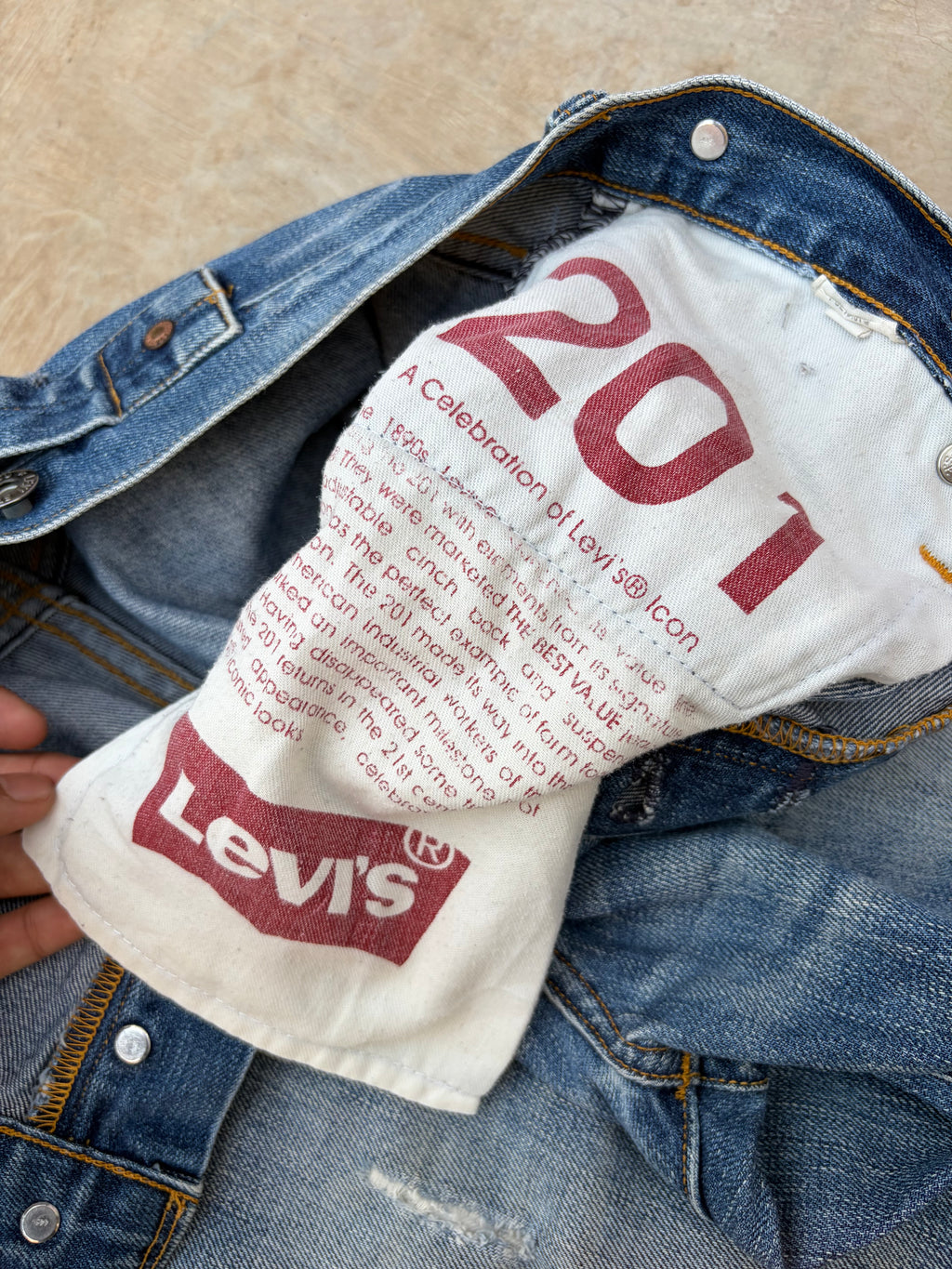 Vintage Levi’s 201 Denim Jeans Buckle Belt Straight Fit 30