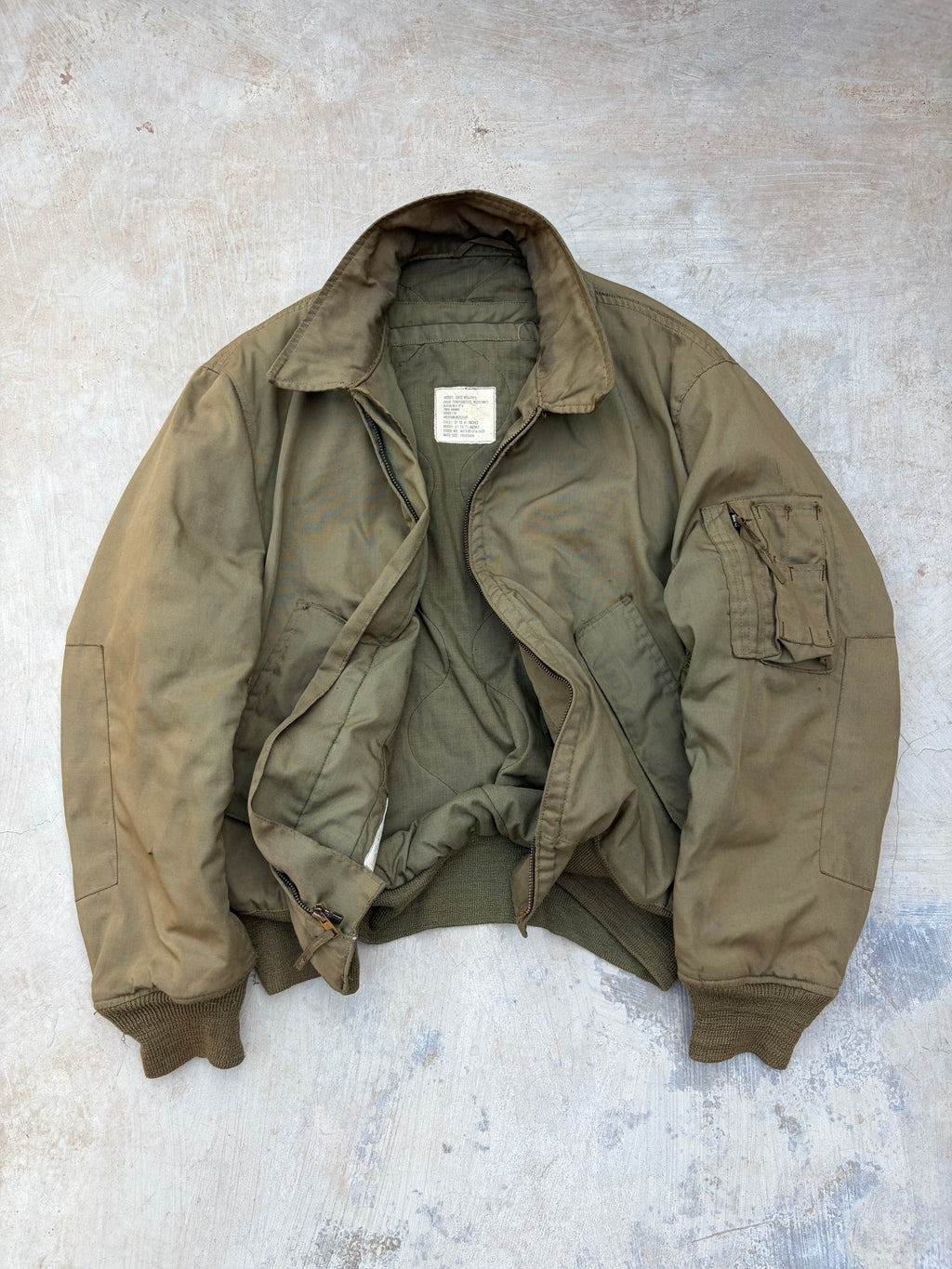 Rare 1980s Vintage Avirex U.S. Military Flight Jacket M/L