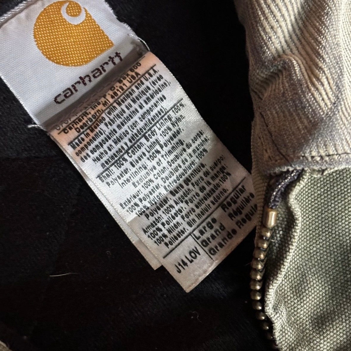 Vintage O0s Carhartt Distressed Santa FE Jacket J14 LOV L