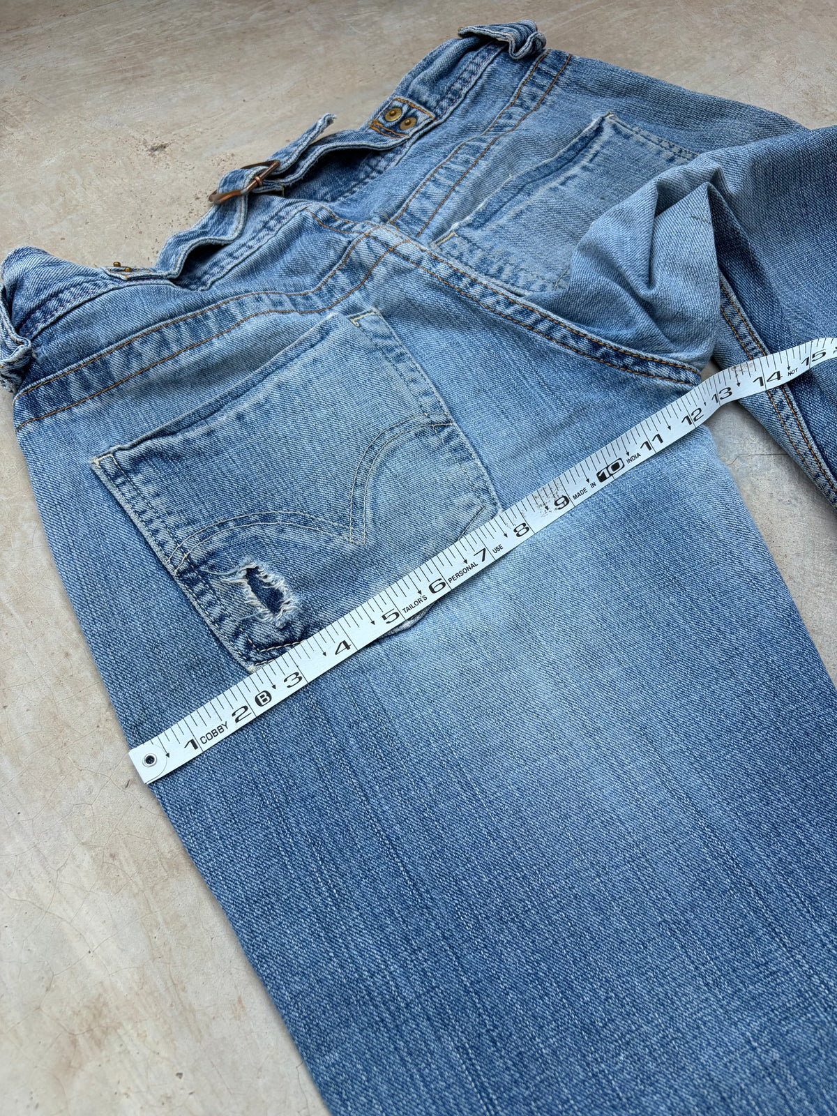Vintage Levi’s 513 Low-Rise Buckle Back Jeans 32