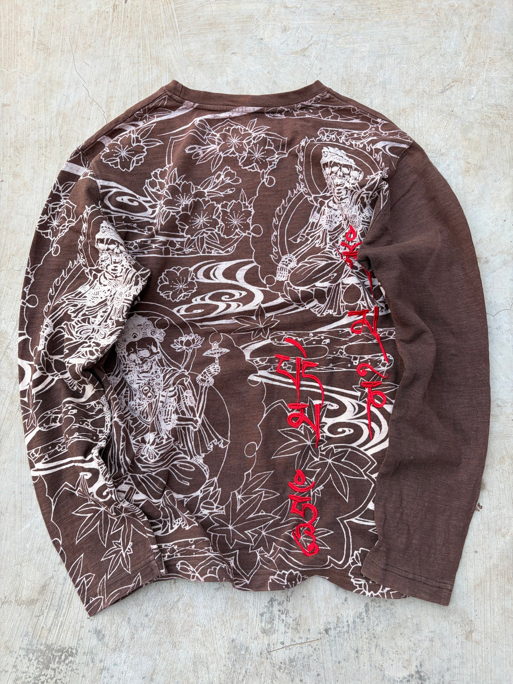 Vintage Big Train Embroidered Graphic Long Sleeve Tee Brown Tribal Skull Y2K M/L