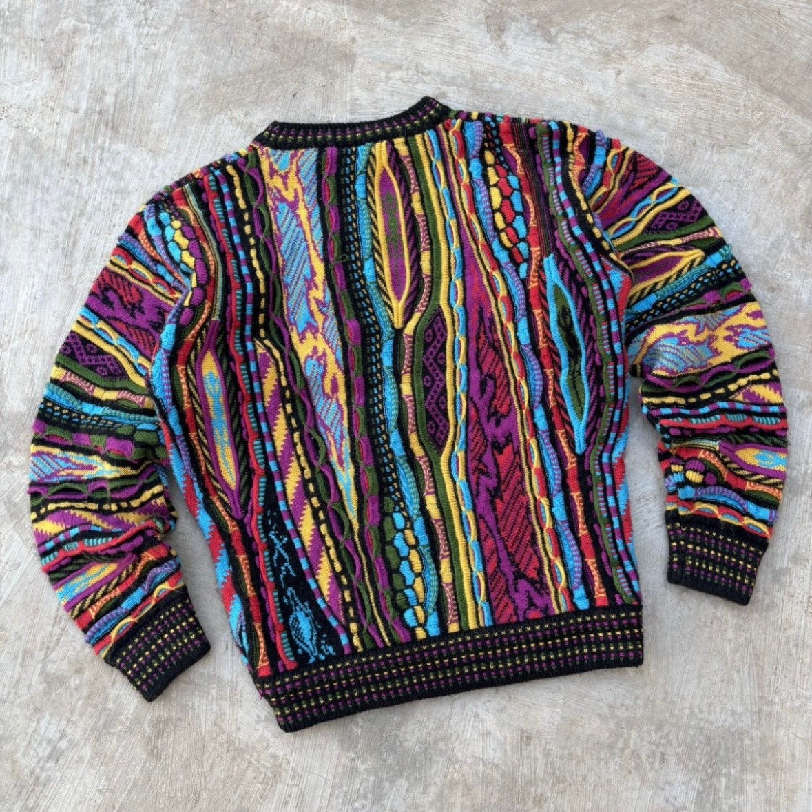 90s Vintage Coogi 3D Knitwear M