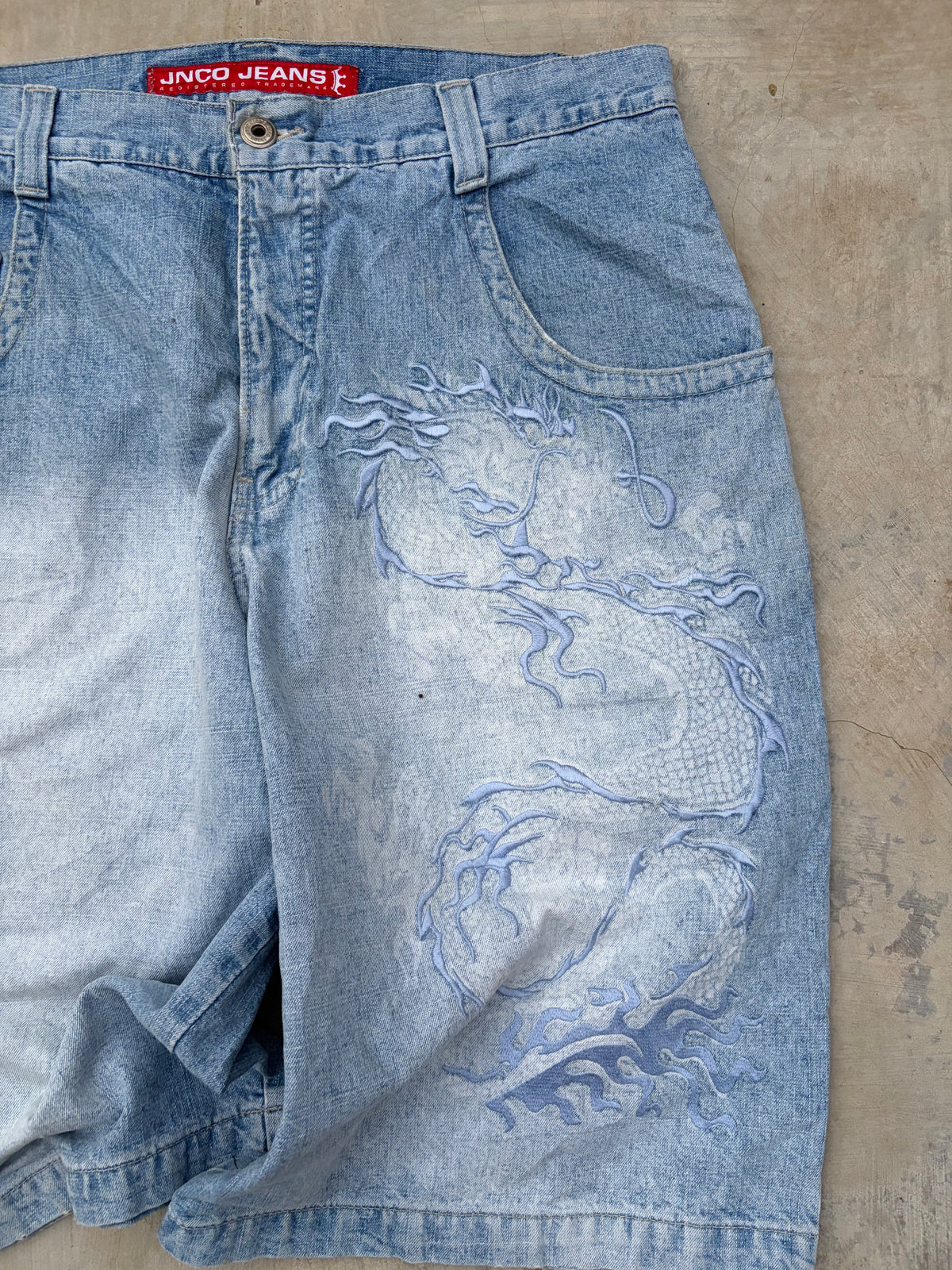 Rare Vintage JNCO Dragon Embroidered Denim Jorts – Y2K Grail 36