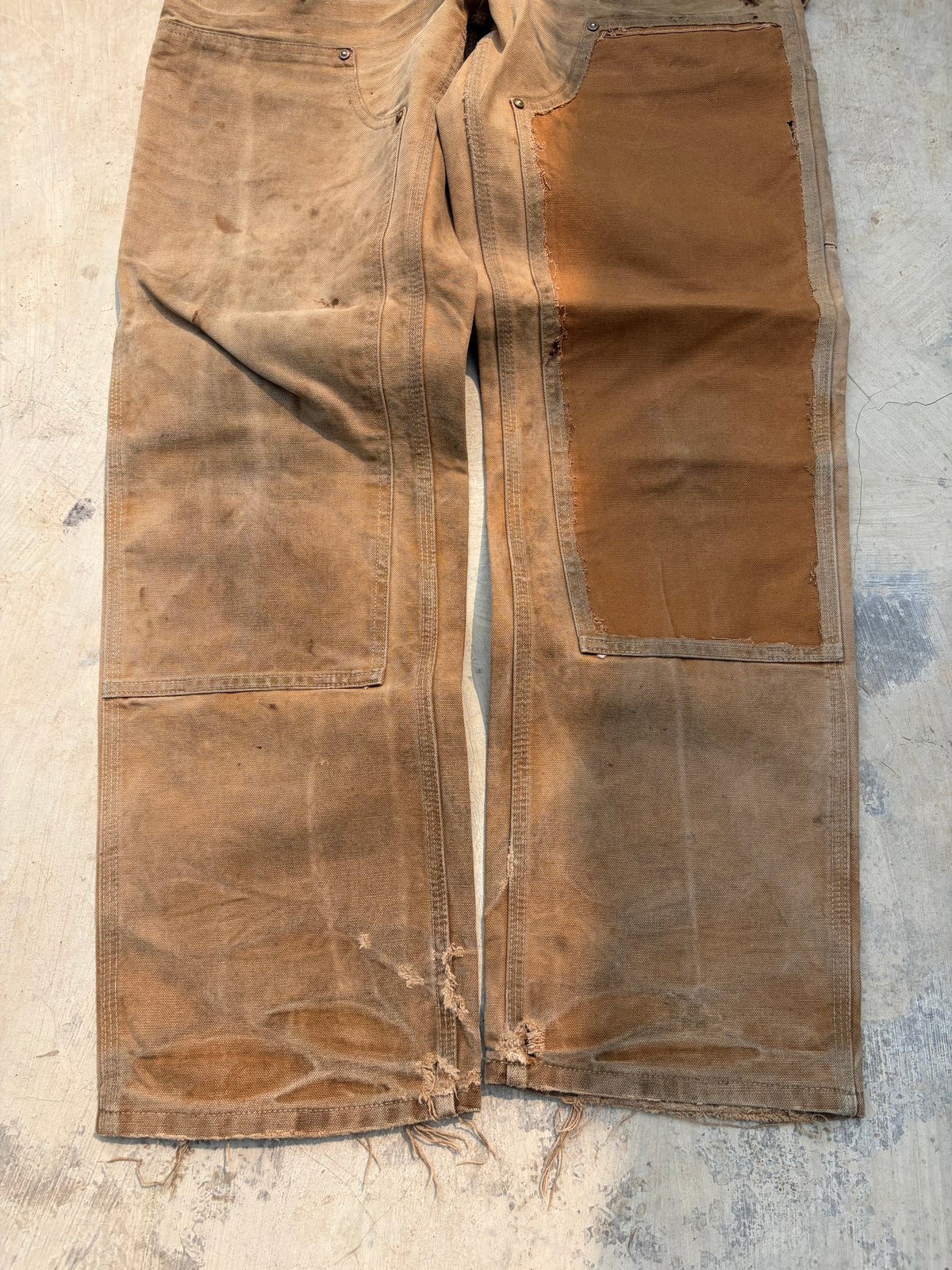 Vintage Sunfaded 1 pannel Carhartt Double Knee 32