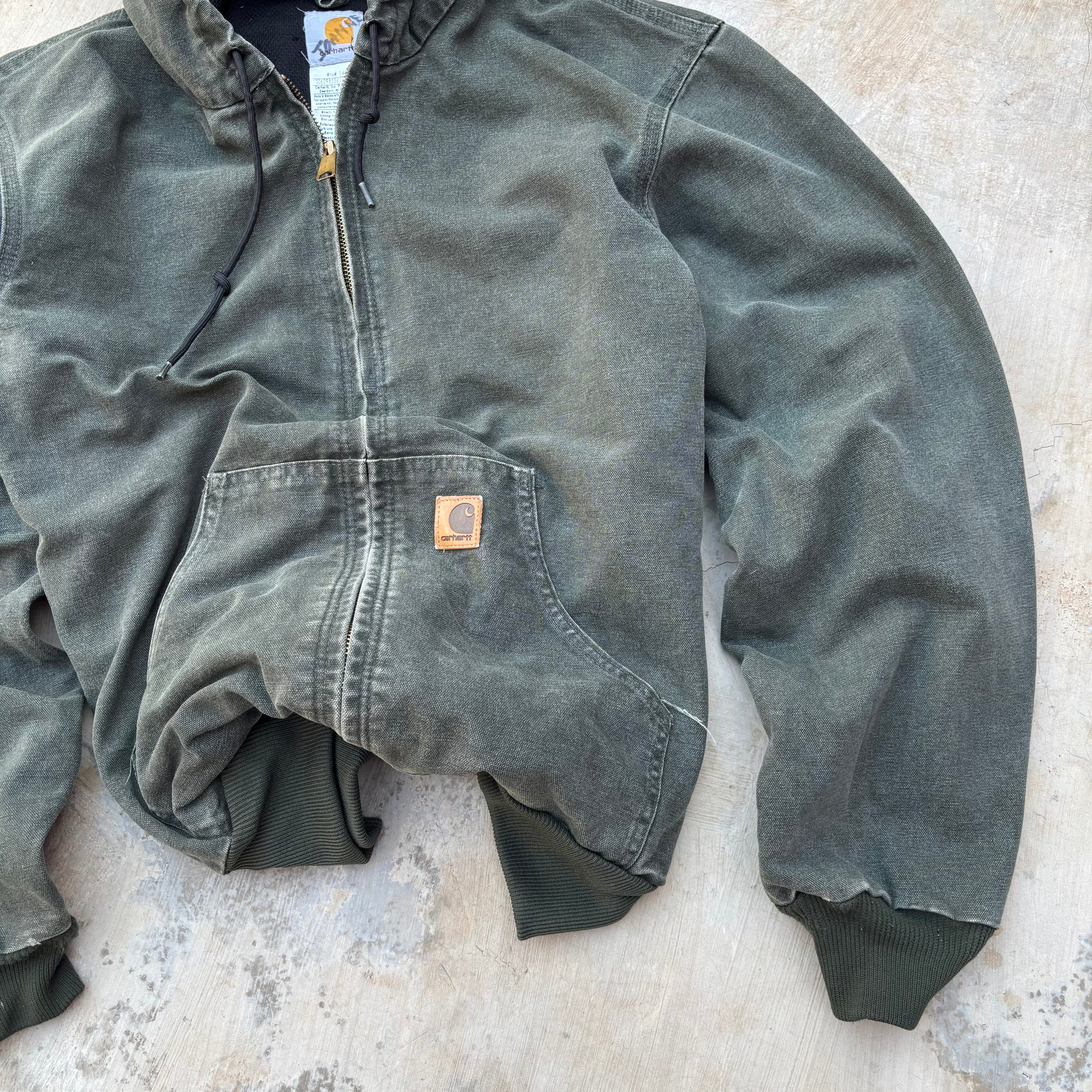 Vintage Carhartt Active Jacket J25 Mos M