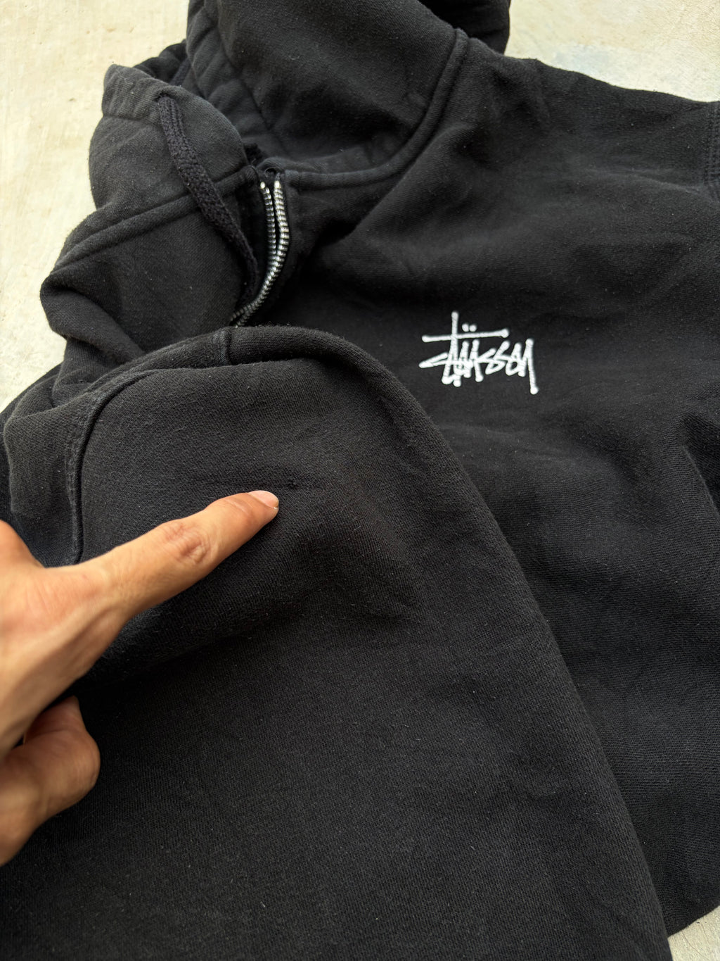 Vintage 00s Stüssy Black Zip-Up Hoodie M