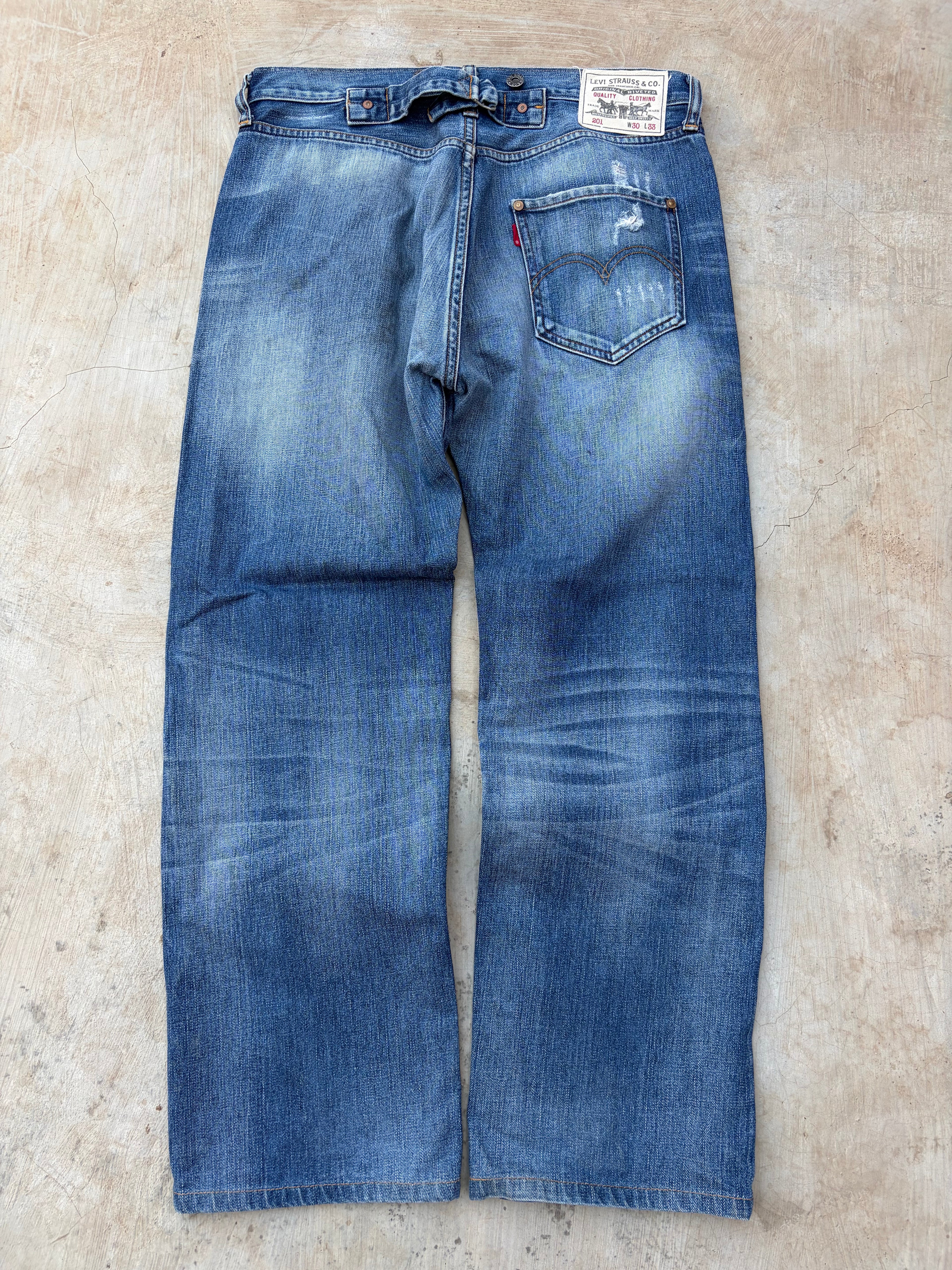 Vintage Levi’s 201 Denim Jeans Buckle Belt Straight Fit 30