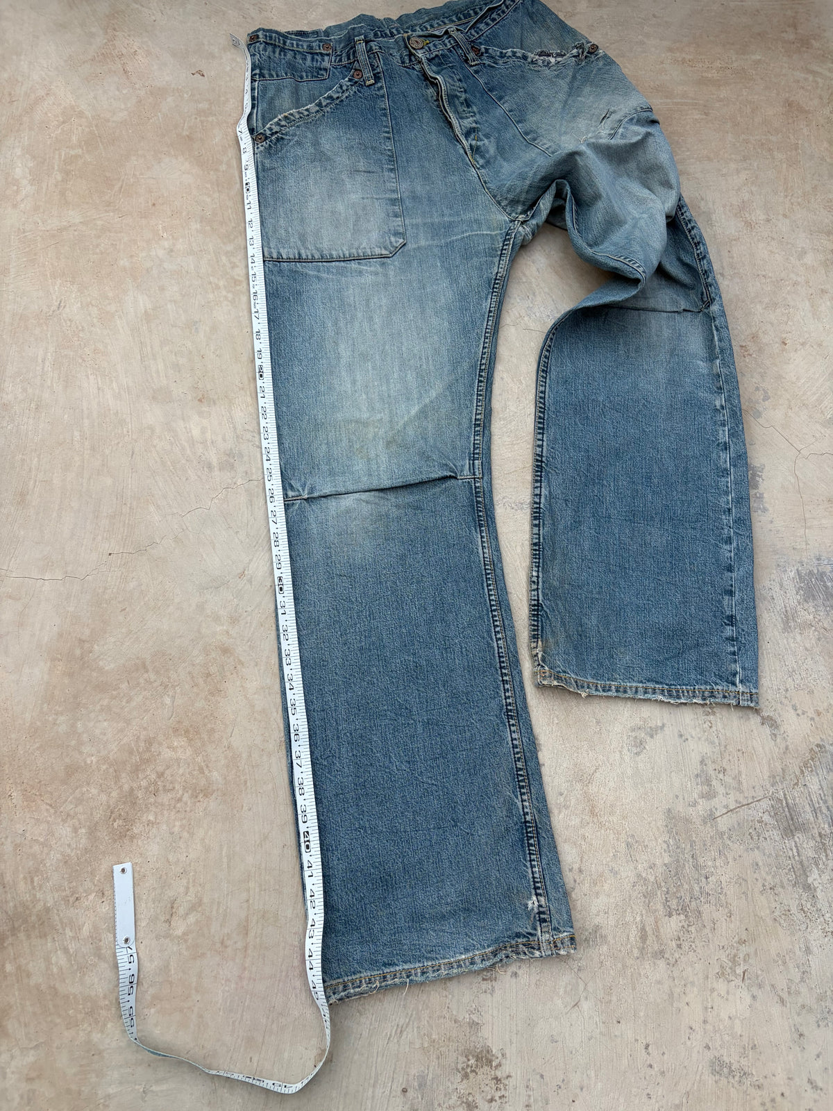 Rare Vintage Levi’s Engineered Jeans – Asymmetric Button Fly Denim 34