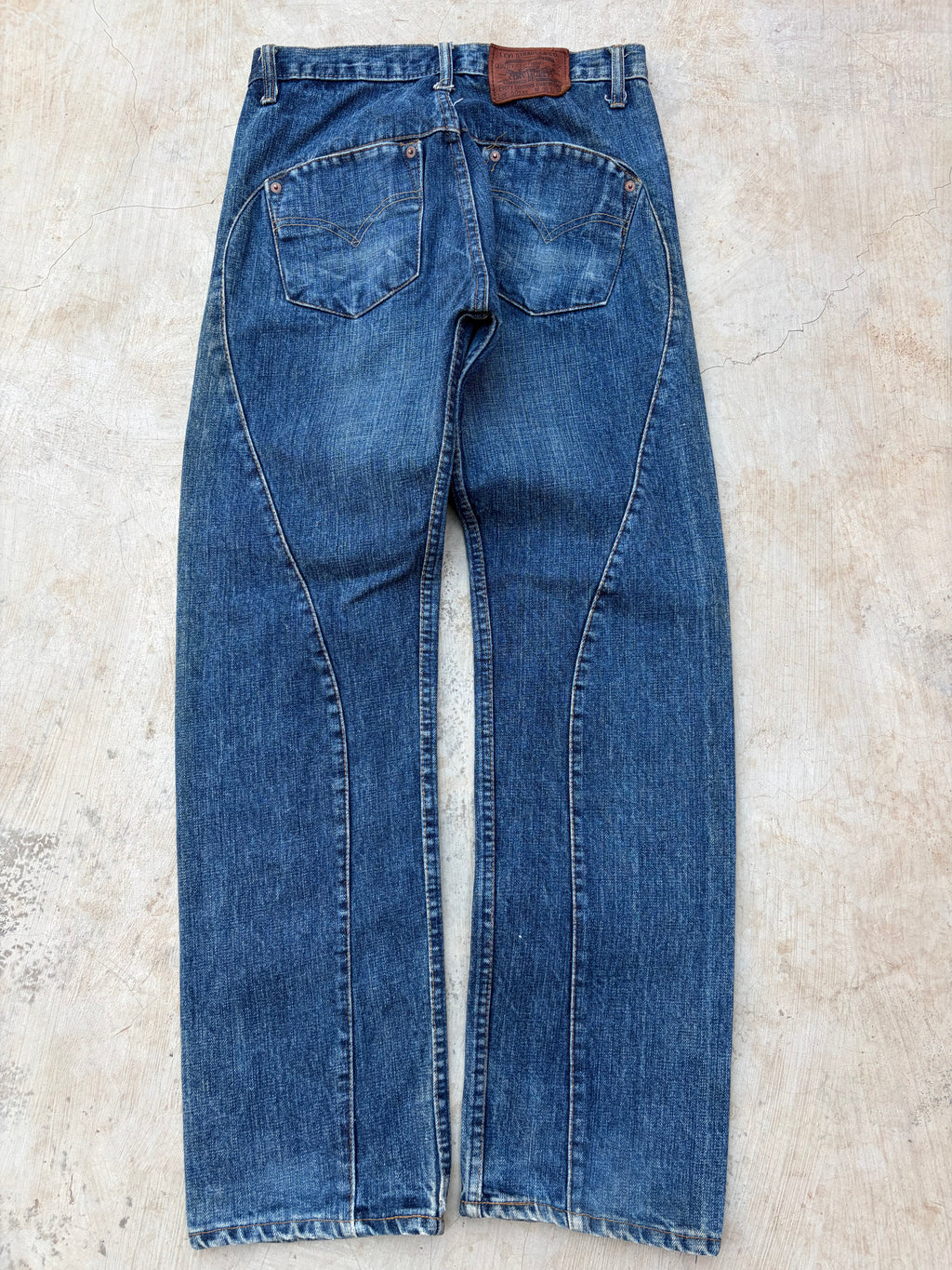 Vintage Levi’s 501XX Blue Denim Jeans Classic Straight Fit 30