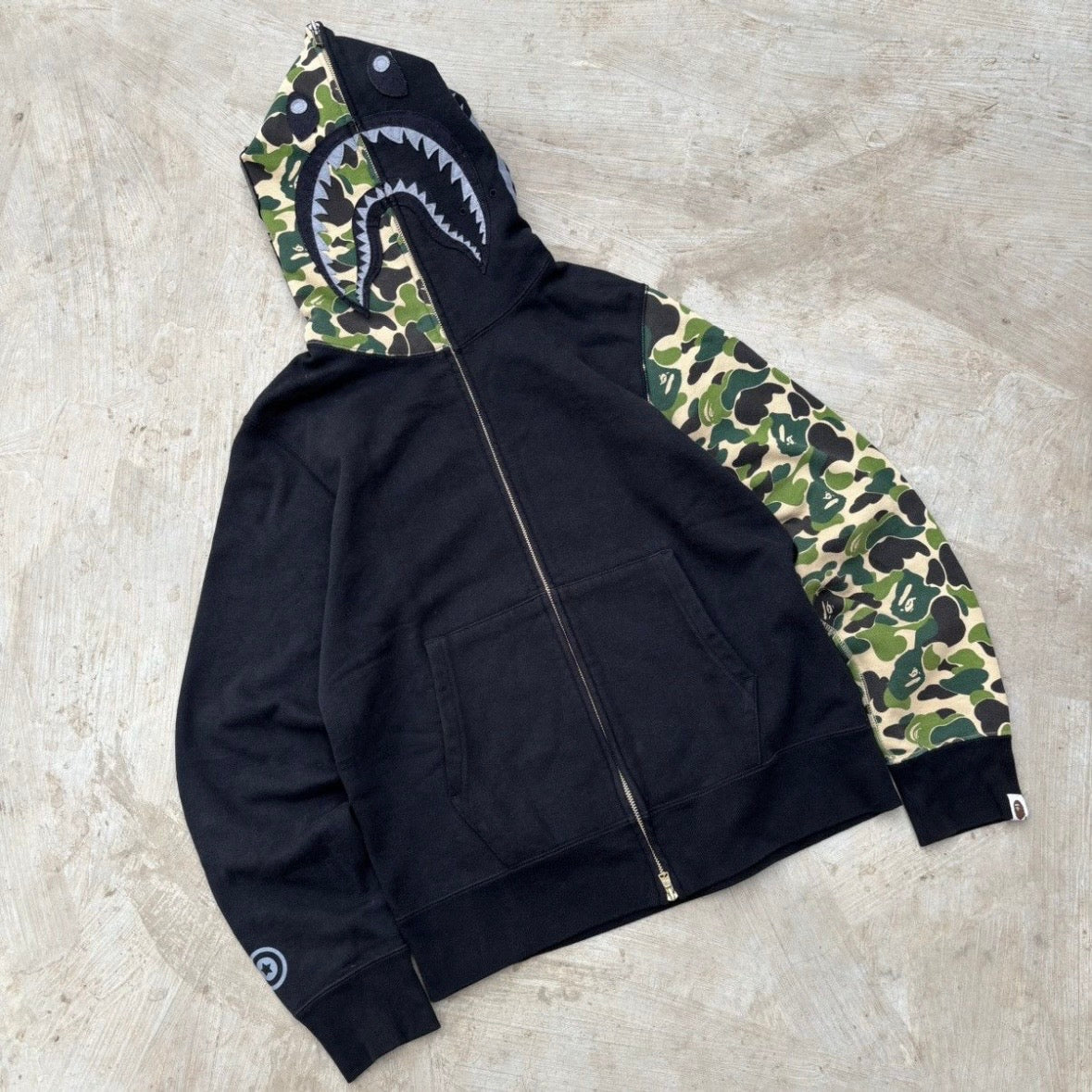2014 Bape x Jam Full Zip Shark Hoodie M