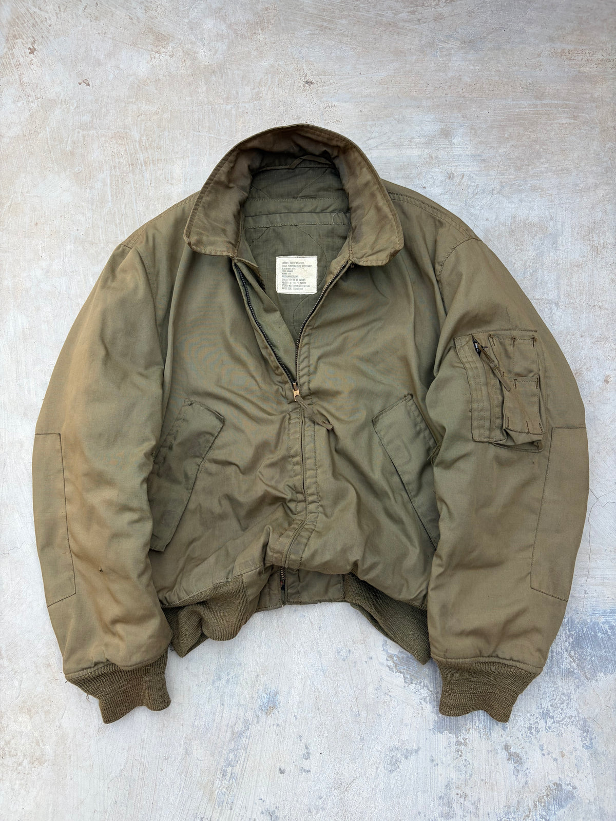 Rare 1980s Vintage Avirex U.S. Military Flight Jacket M/L