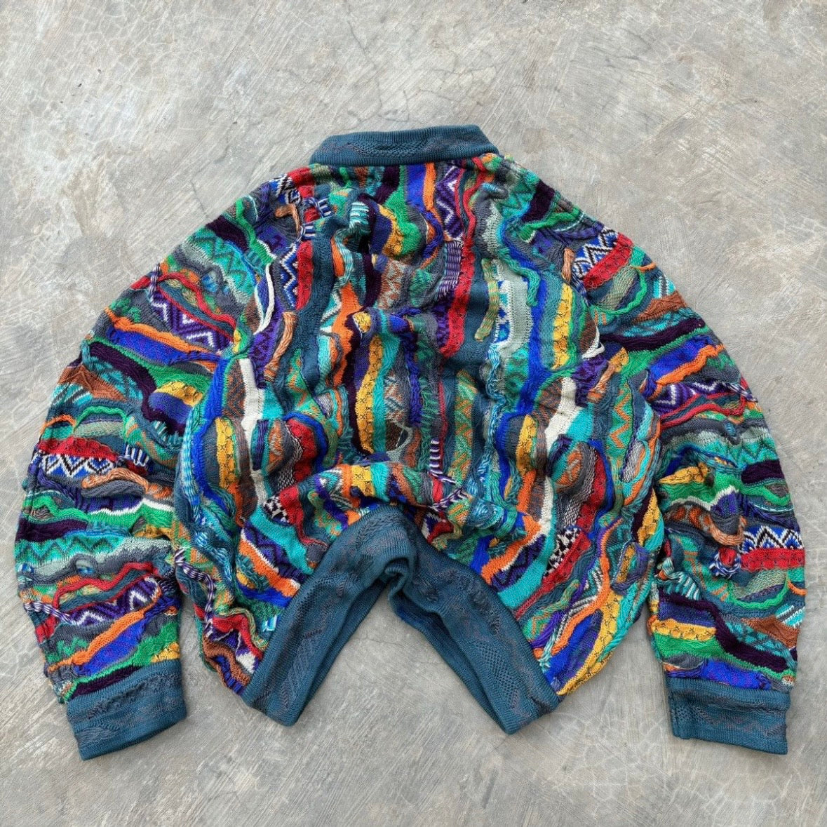 Vintage 90s Coogi 3D Knitwear L