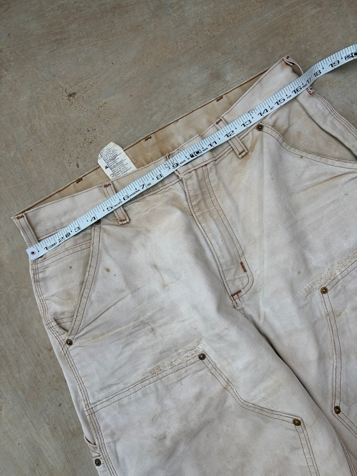 Vintage Faded & Thrashed Carhartt B136 BRN Double Knee 33