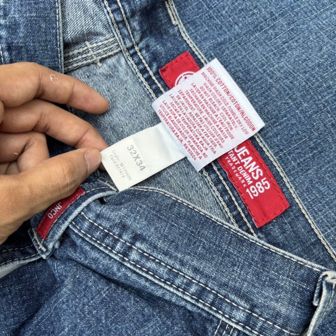 Vintage 90s Jnco Spell Out 32