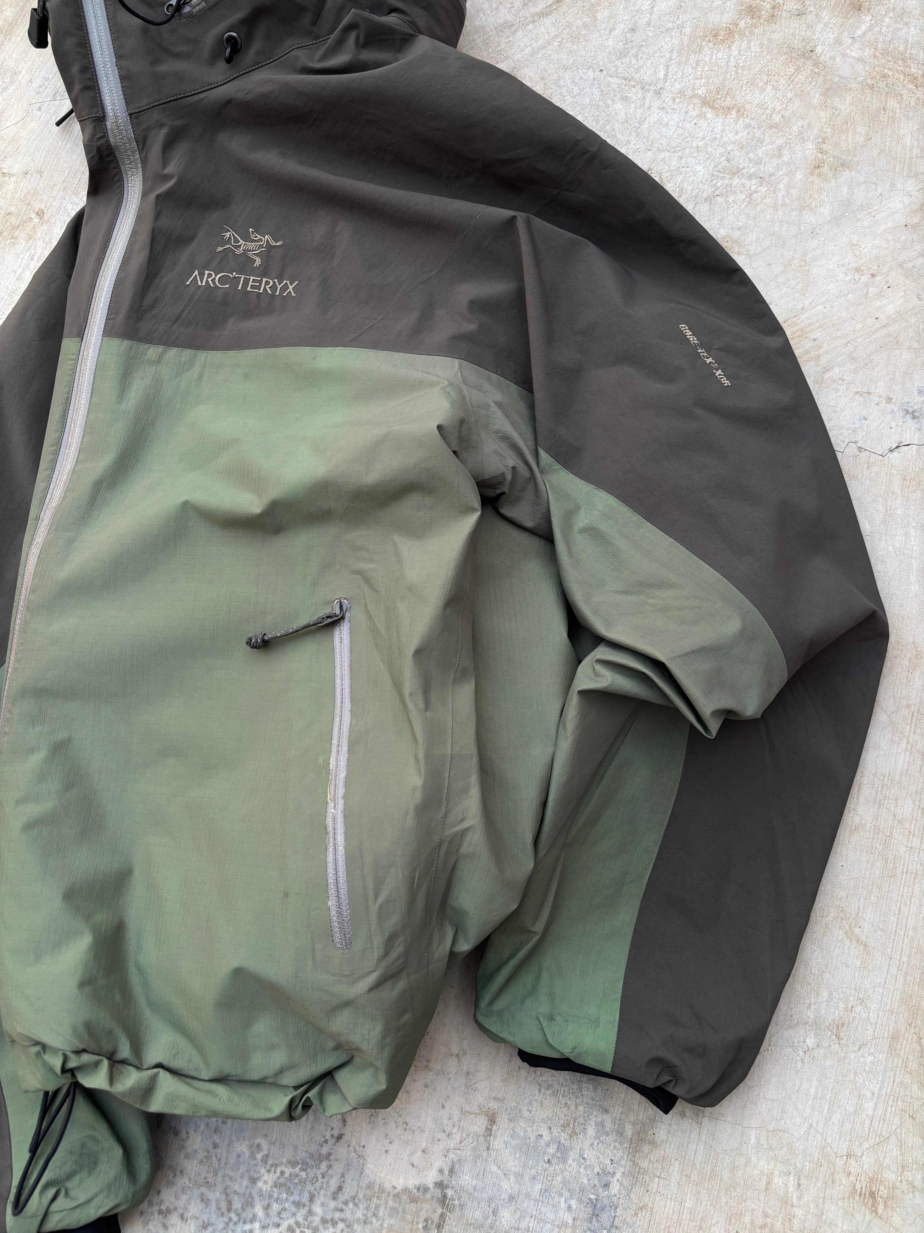 Vintage 00s Arcteryx Fission AR Jacket S/M