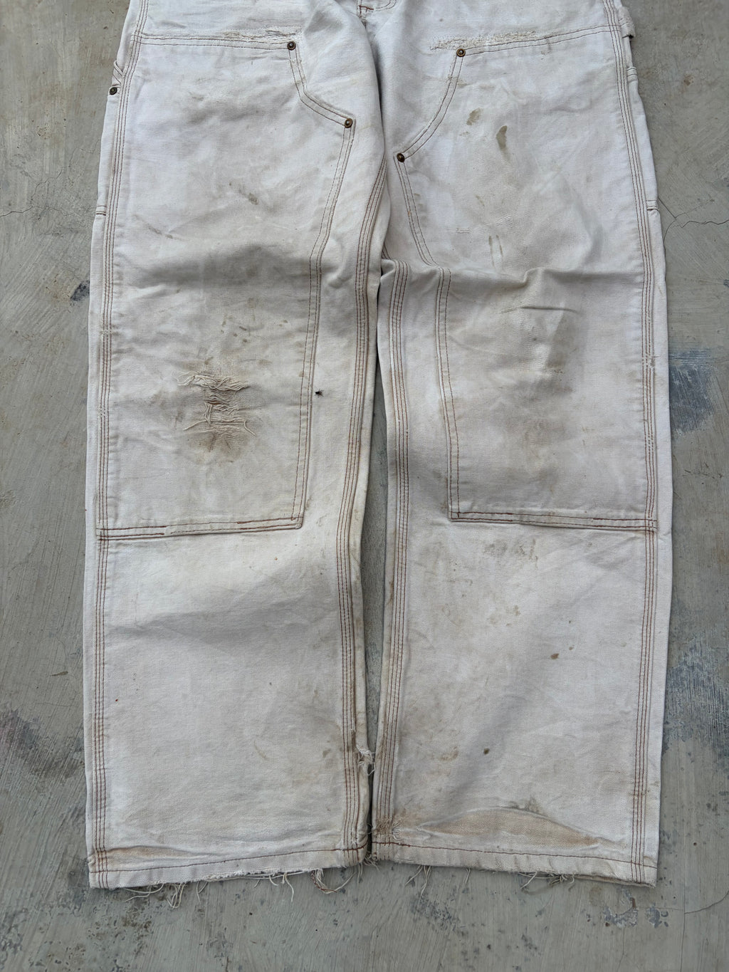 Vintage Faded & Thrashed Carhartt B136 BRN Double Knee 33