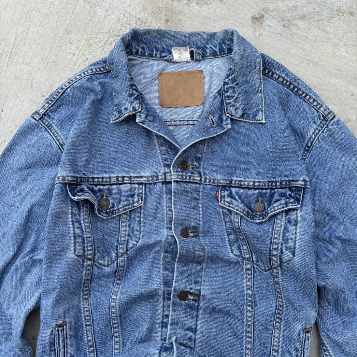 Vintage 00s Levis Denim Trucker Paper Tag L
