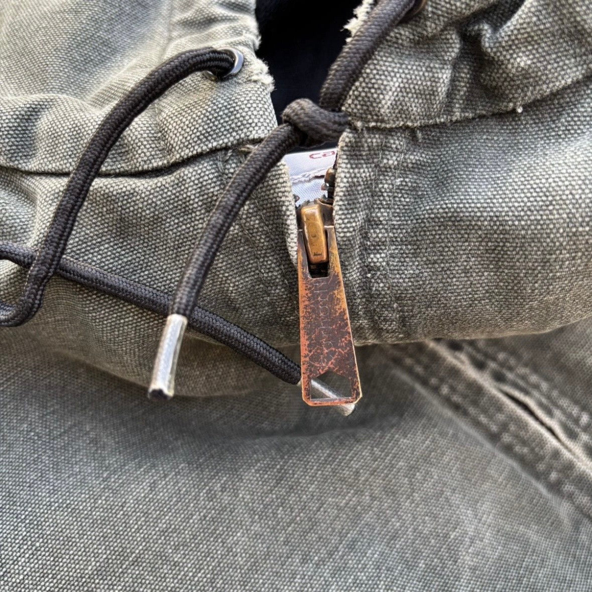 Vintage 00s Carhartt Active
Hooded Jacket J25 Mos XL