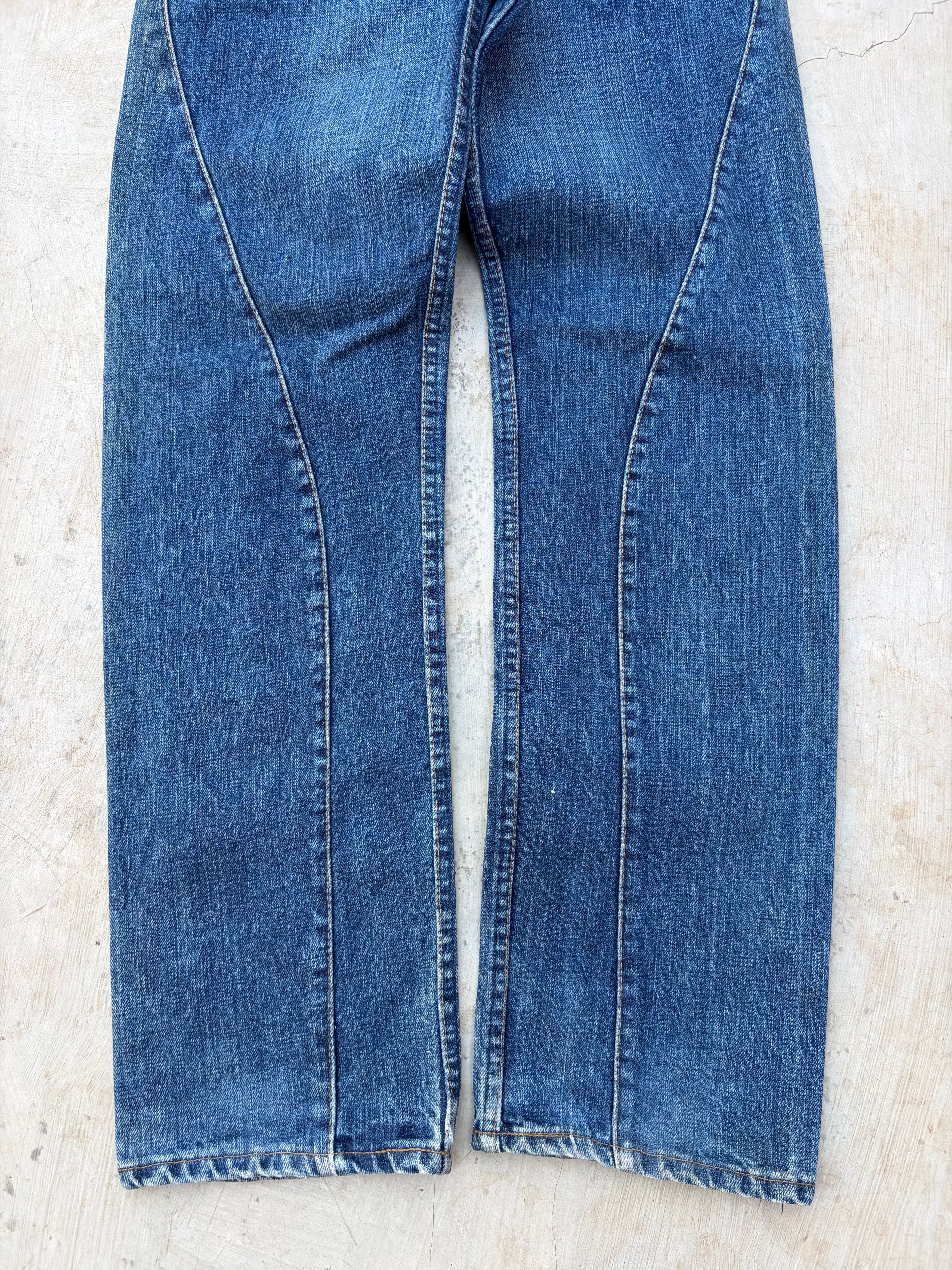 Vintage Levi’s 501XX Blue Denim Jeans Classic Straight Fit 30