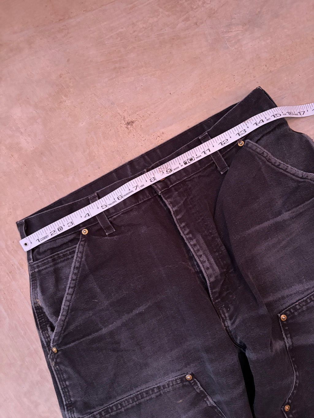 Vintage Faded & Thrashed Carhartt Double Knee 31