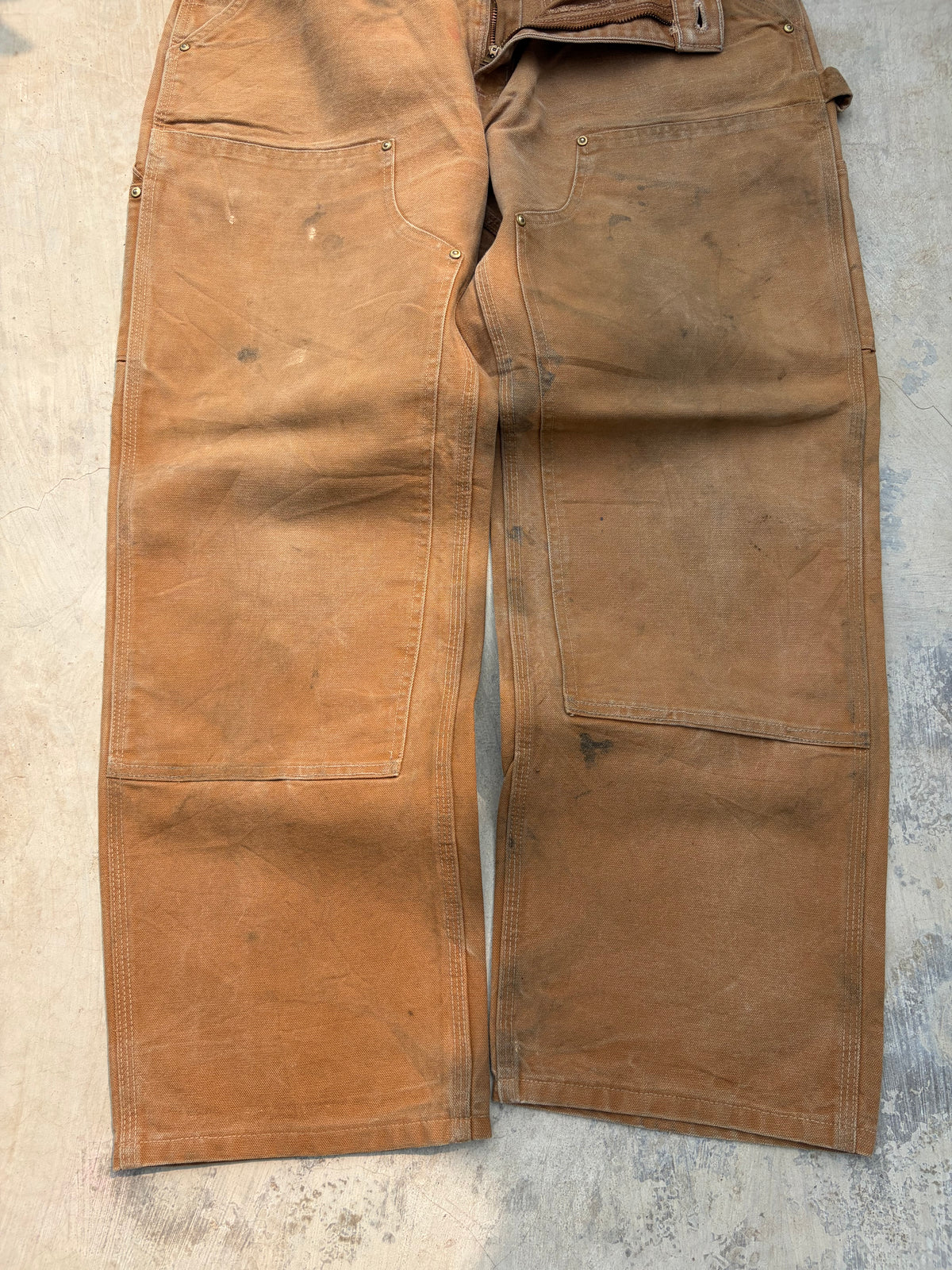 Vintage stained Carhartt Double Knee 36