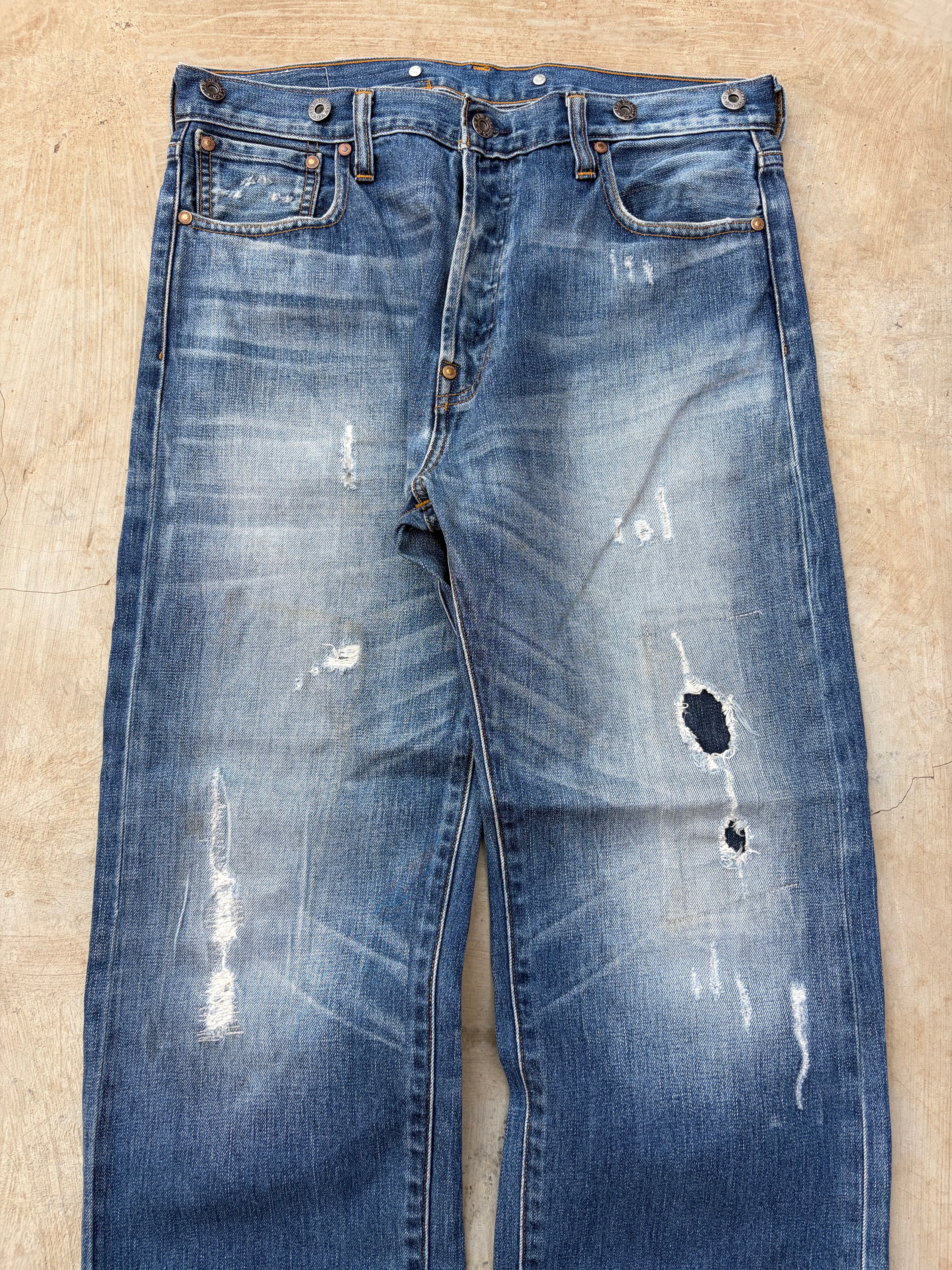 Vintage Levi’s 201 Denim Jeans Buckle Belt Straight Fit 30