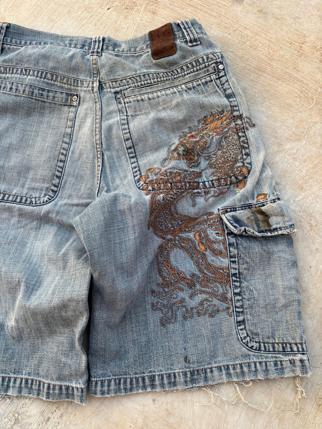 Vintage 90s Jnco Dragon Jorts 34