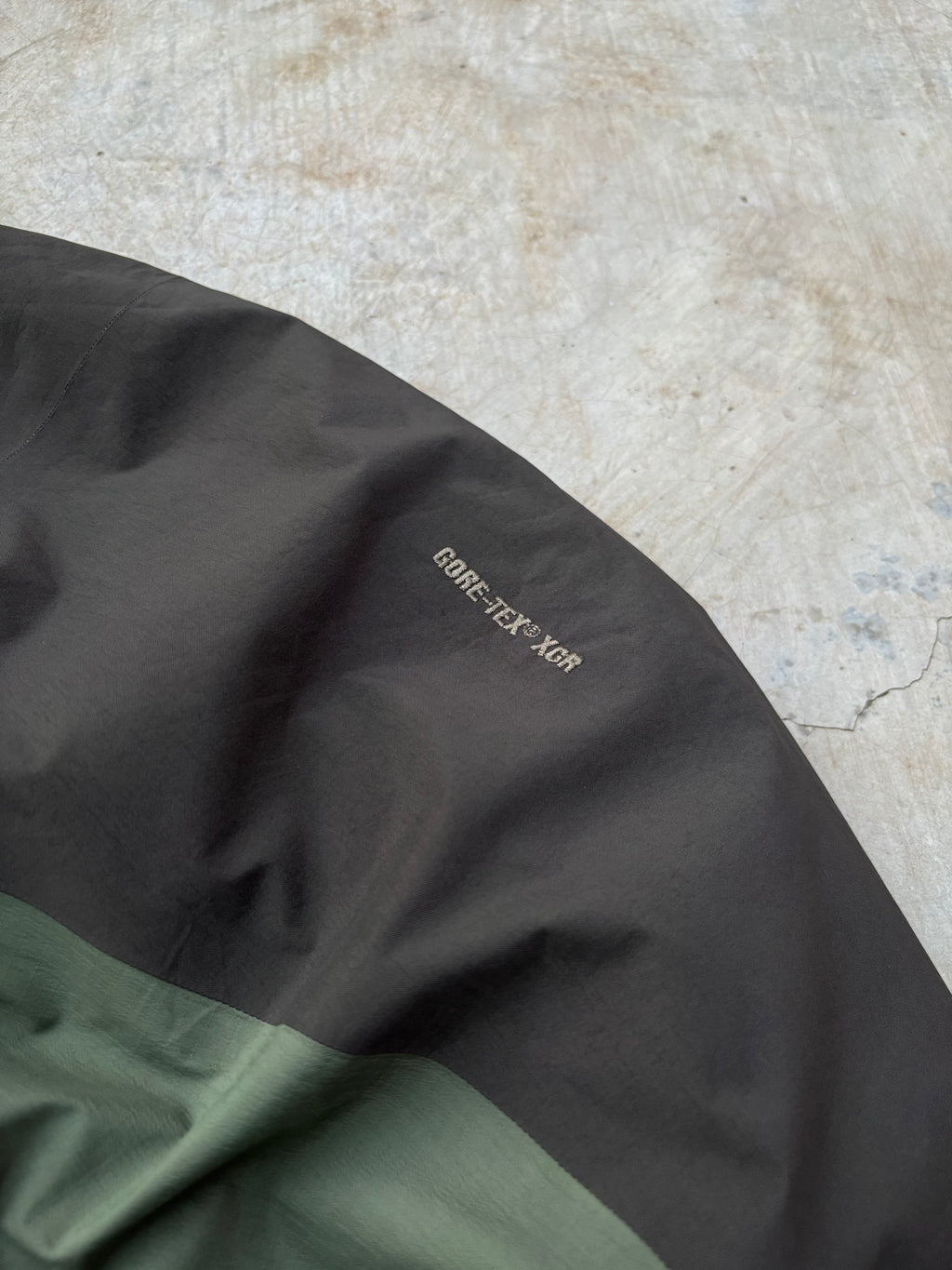 Vintage 00s Arcteryx Fission AR Jacket S/M