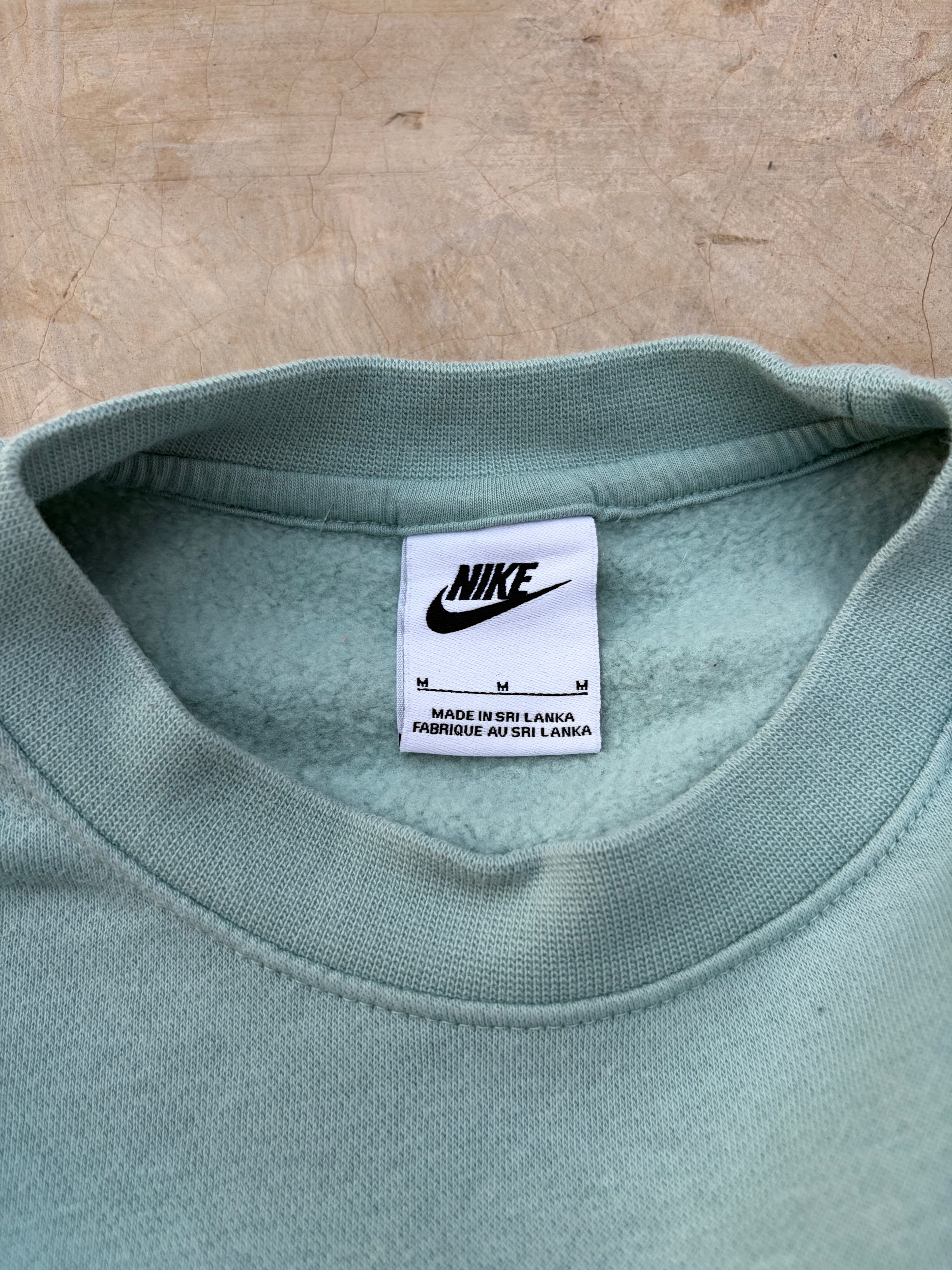 00s Vintage Nike Spellout Sweatshirt M