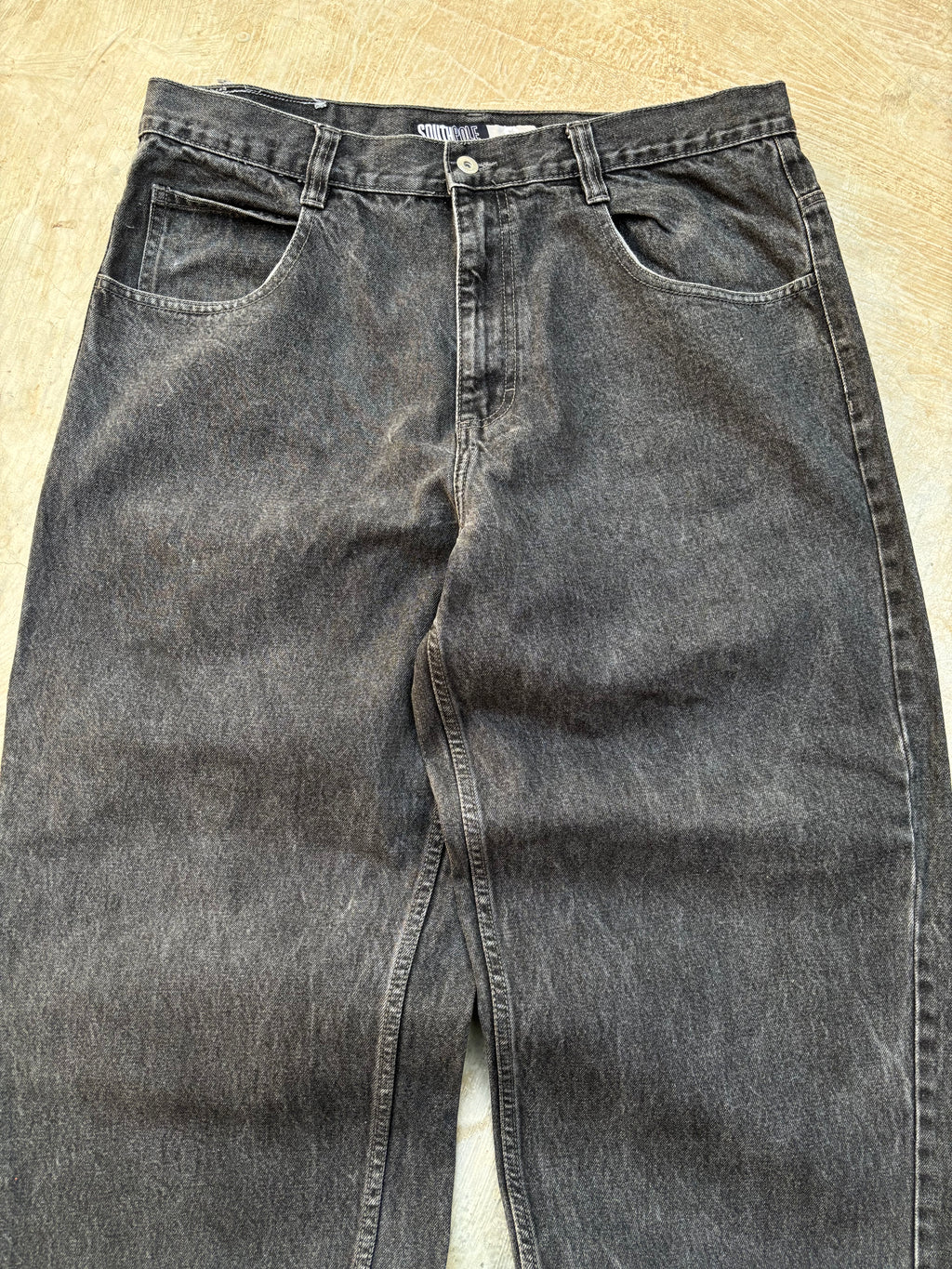 Vintage 90s SouthPole Grey/Silver Tabs 40