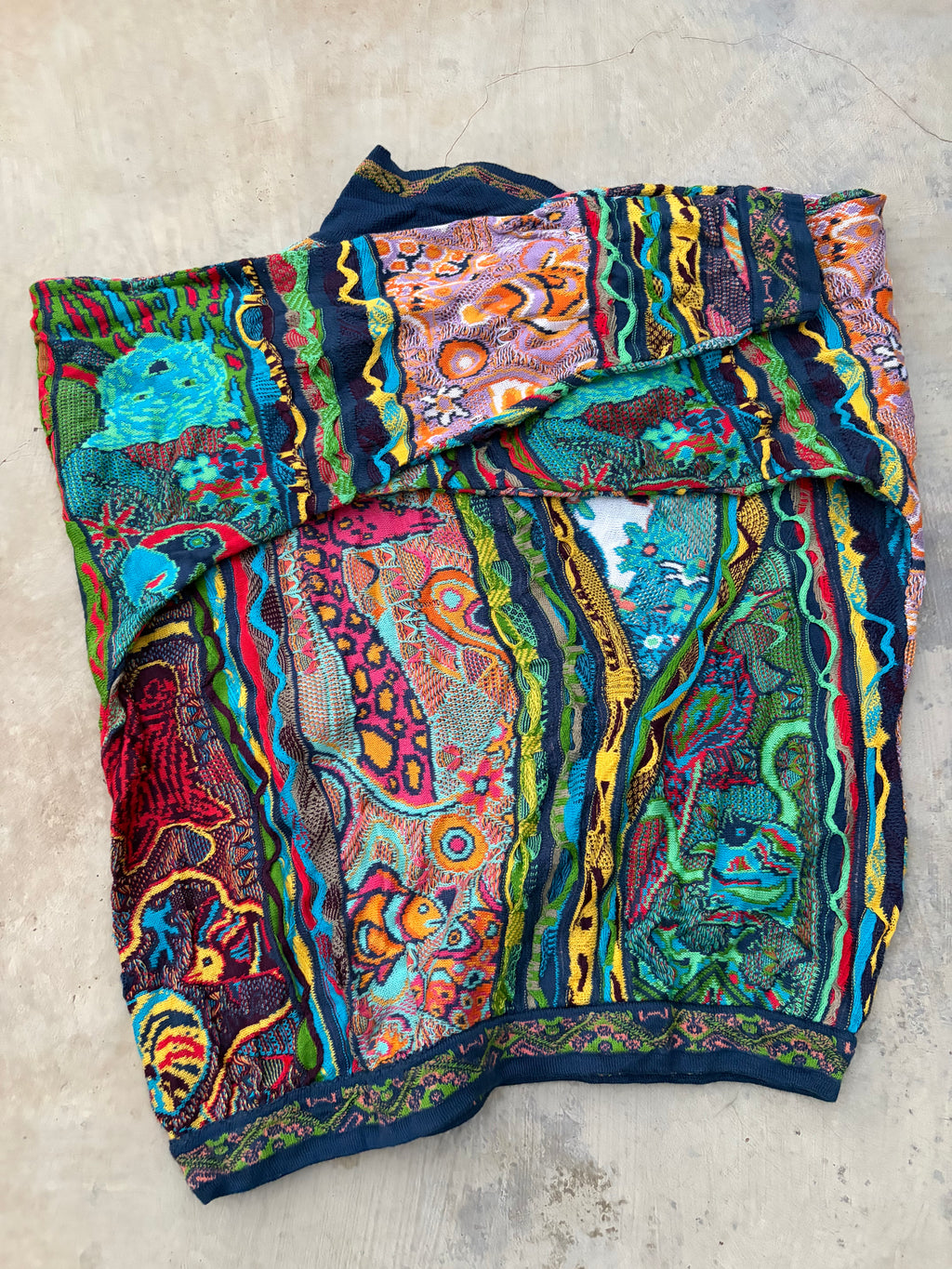 90s Ultra Rare COOGI Australia Animal Knit Sweater M