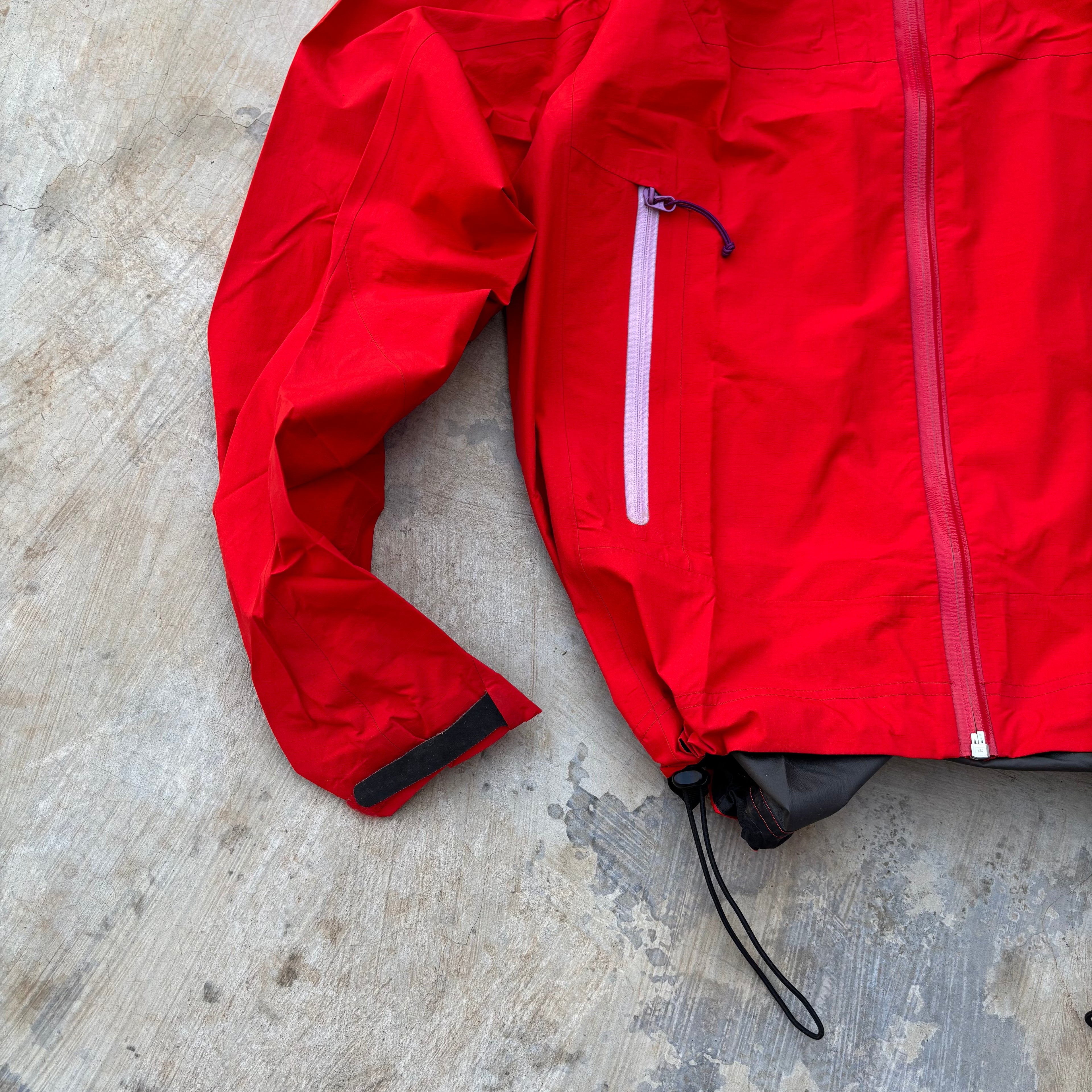 Vintage 00s Arcteryx Beta SL Goretex Jacket XS/S