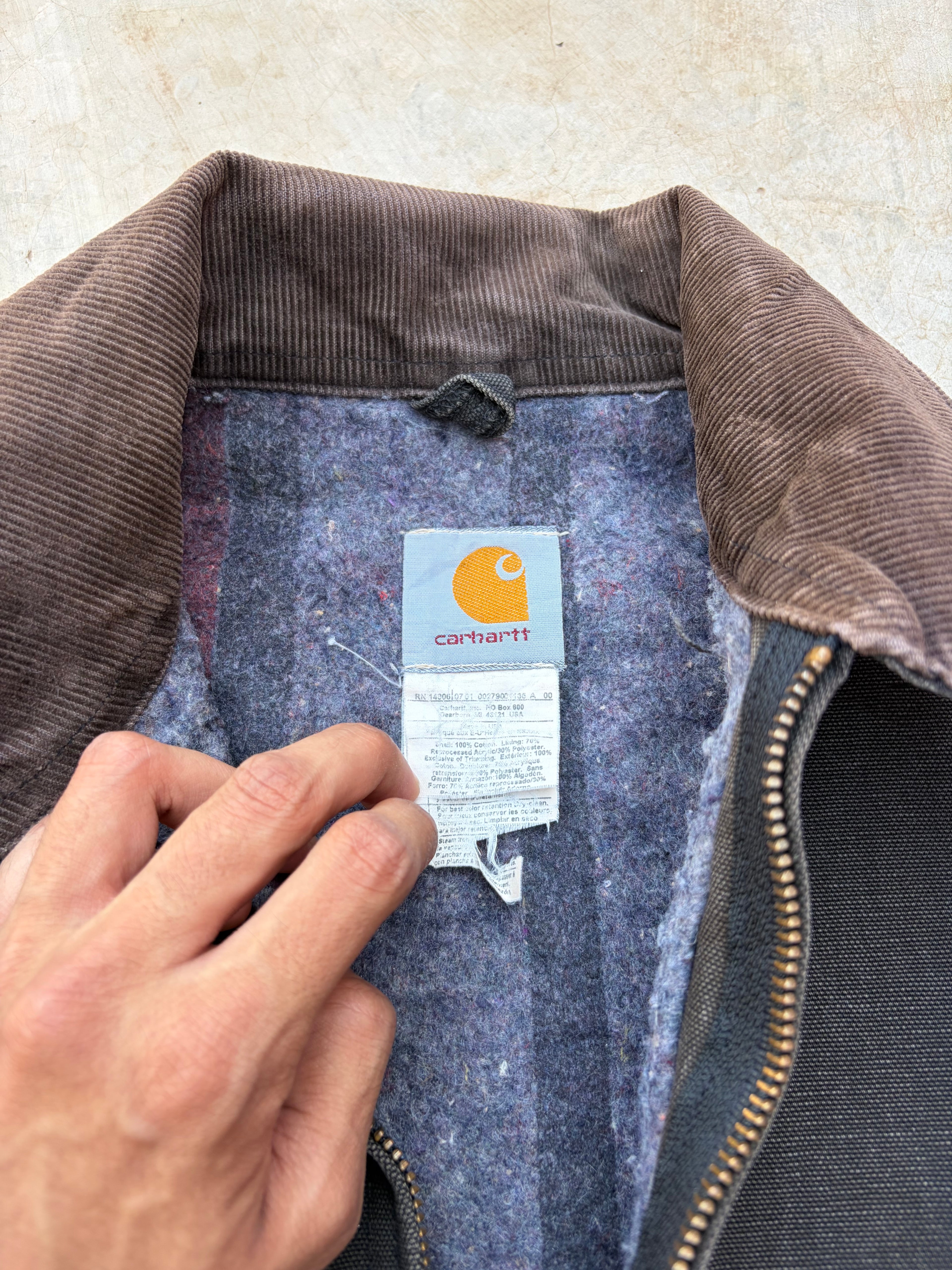 Vintage 00s Carhartt Sunfaded Detroit Jacket J01 BLK L