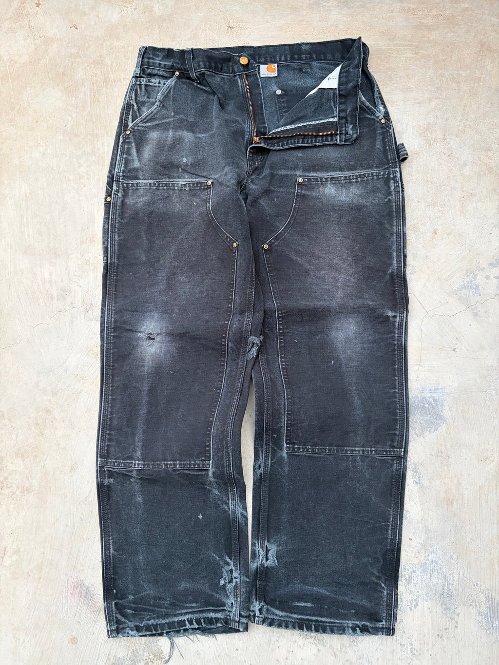 Vintage Faded & Thrashed Carhartt Double Knee 36
