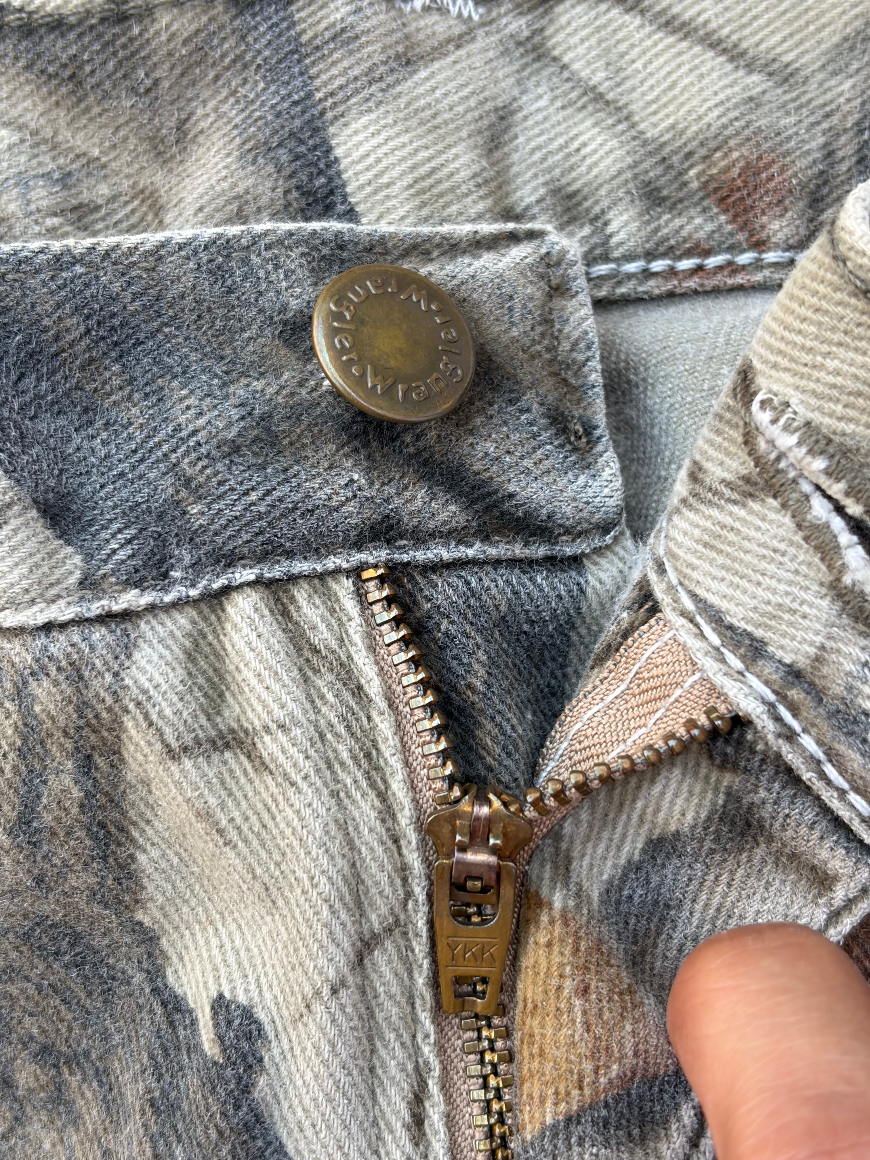 Vintage 2000s Wrangler Realtree Camo Pants 36