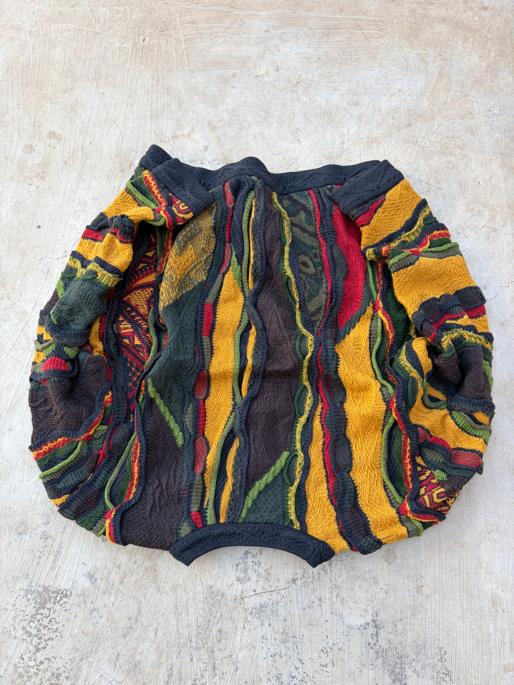 Vintage 90s COOGI Australia 3D Mercerised Cotton Knit Sweater S