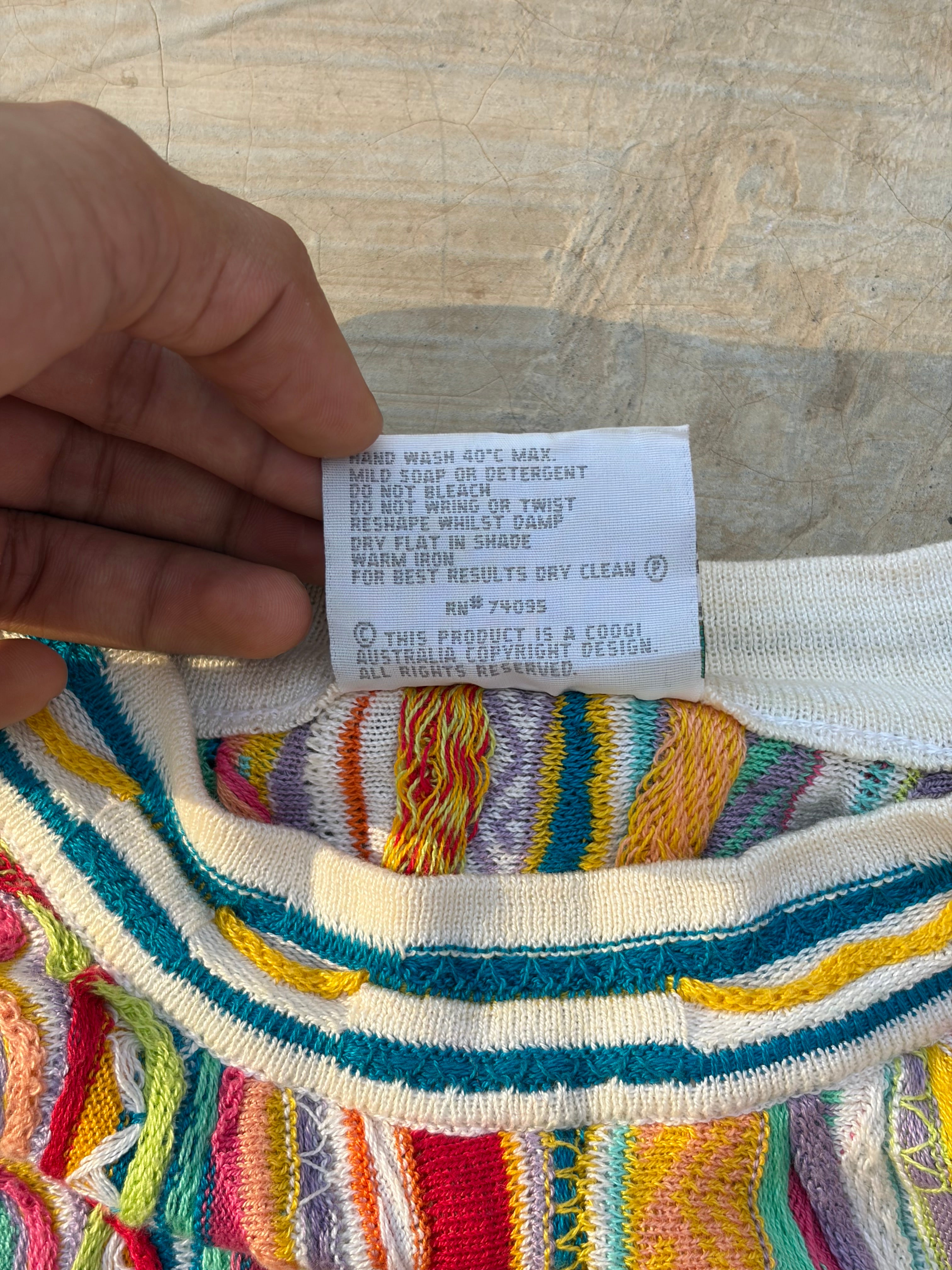 Vintage 90s COOGI Australia 3D Mercerised Cotton Knit Sweater Size L