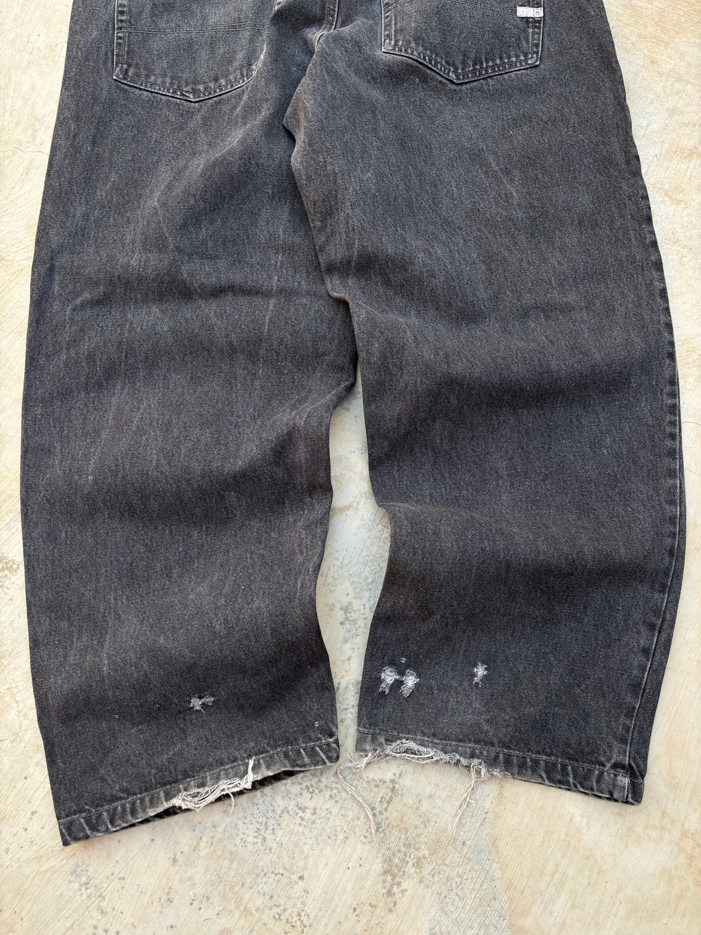 Vintage 90s SouthPole Grey/Silver Tabs 40