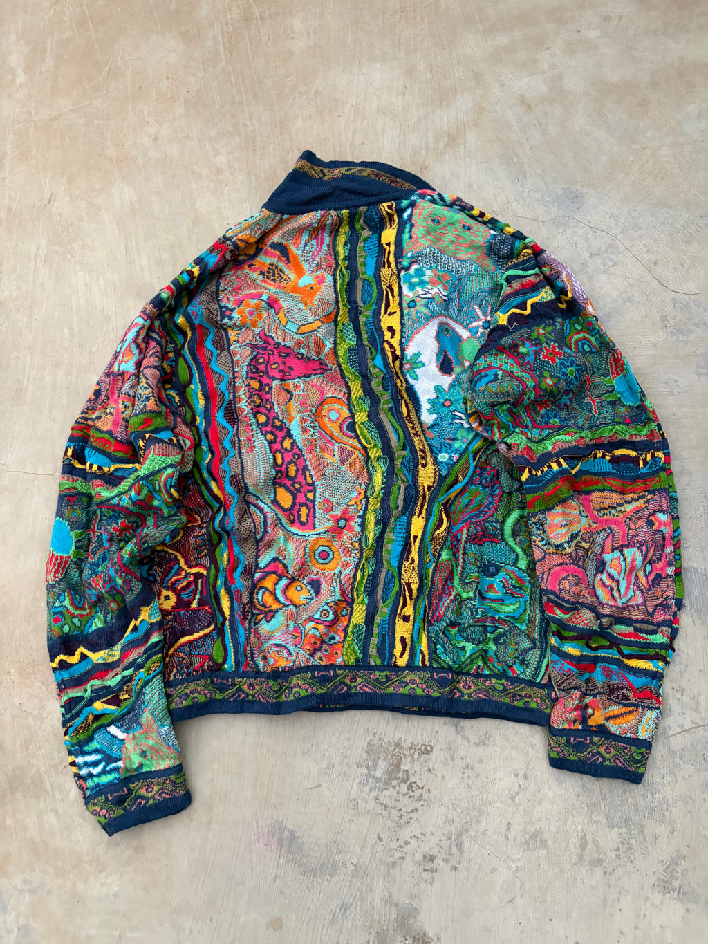 90s Ultra Rare COOGI Australia Animal Knit Sweater M