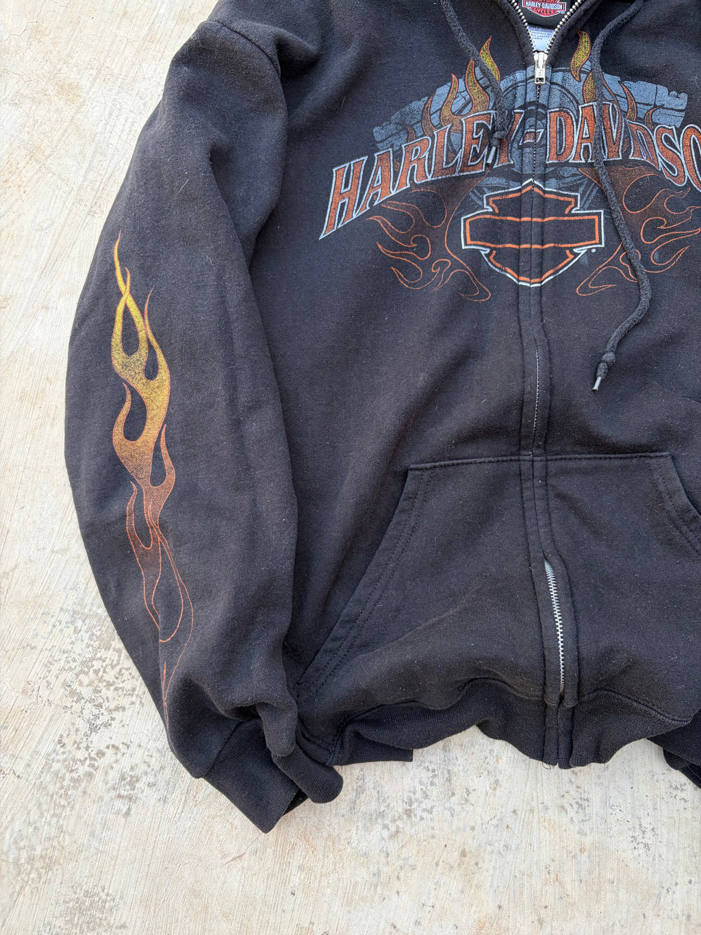 Vintage 2011 Y2K Harley-Davidson Flame Sleeve Full-Zip Hoodie L